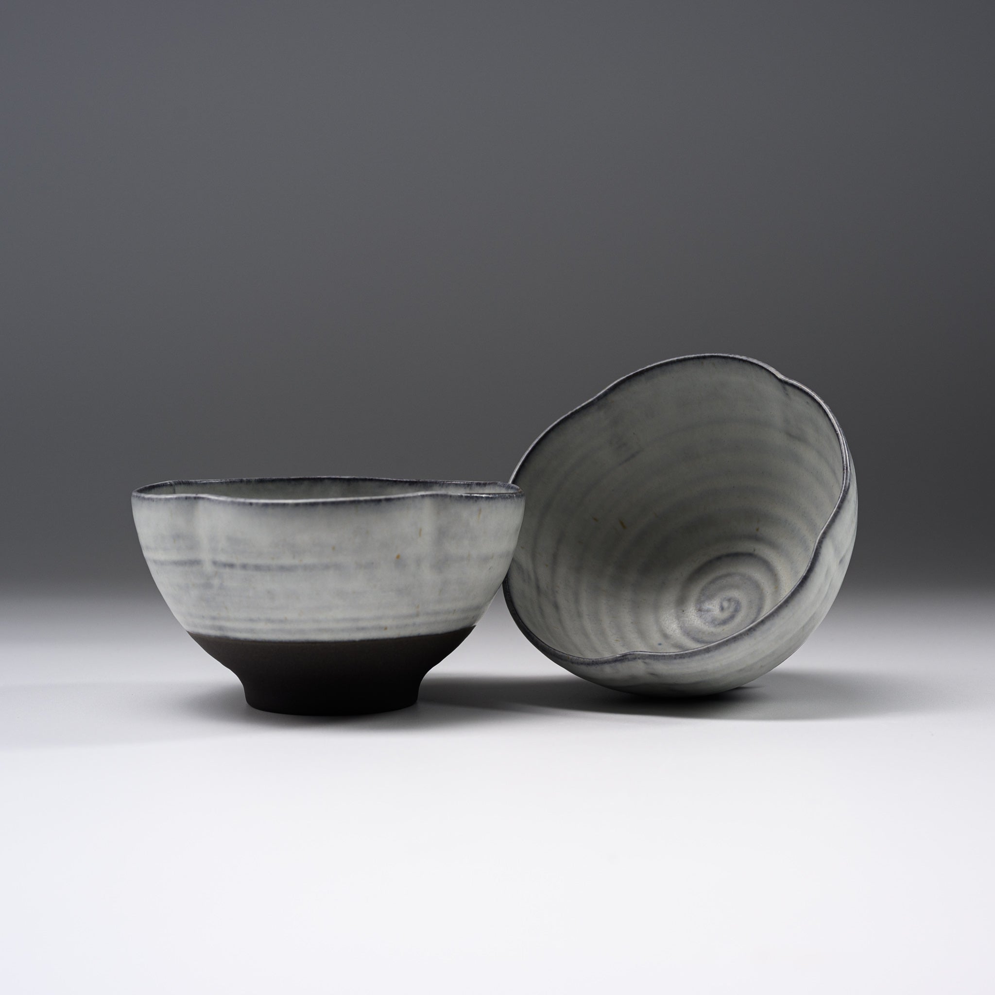 Handmade Mino Ware Flower Shaped Ceramic Bowl Set - Japanese Traditional Gift for Tea Ceremony, Home Decor & Special Occasions