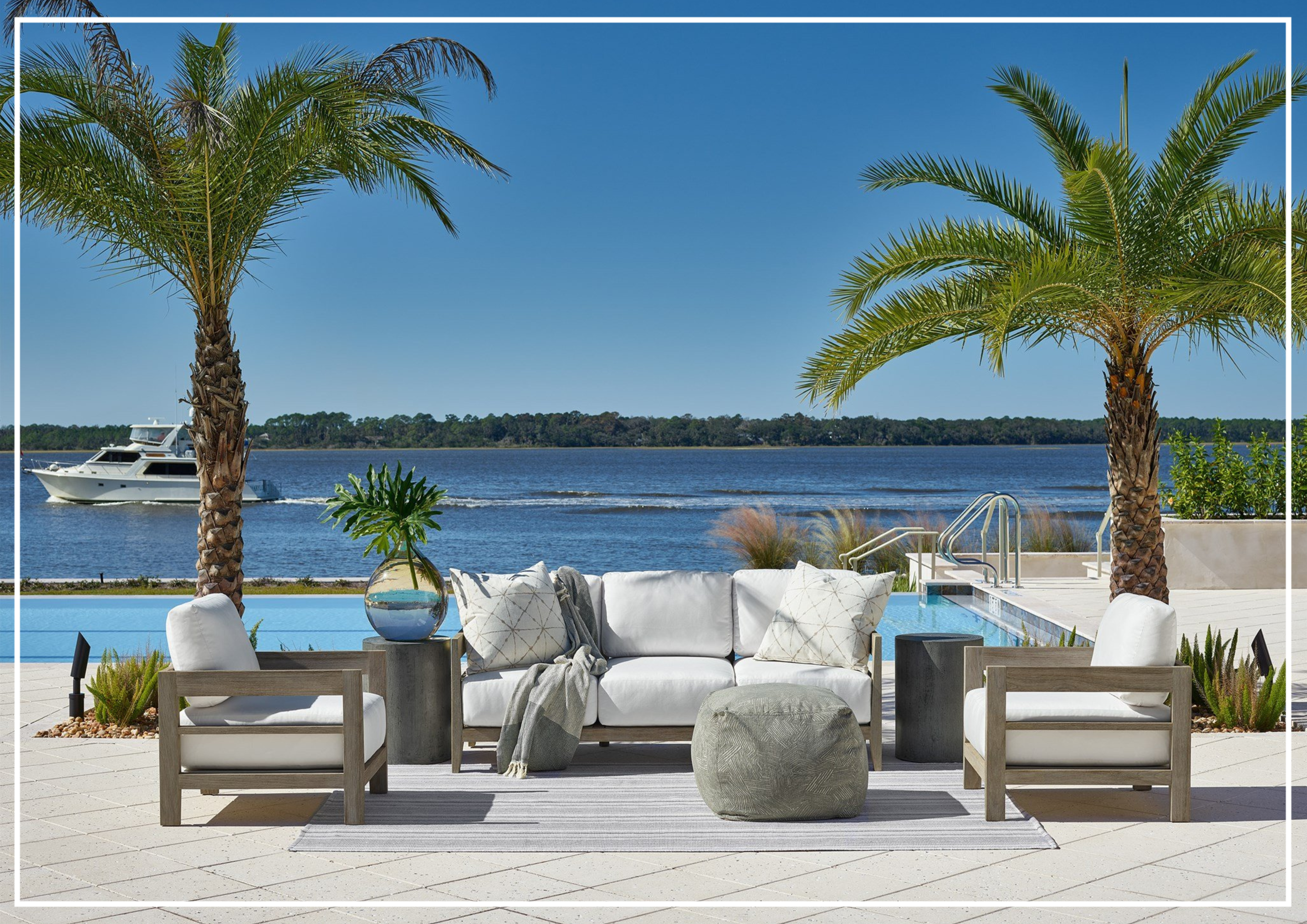 Universal Coastal Living Jolla Fabric White Lounge Chair - Comfortable Upholstered Accent Chair for Living Room, Bedroom, or Office