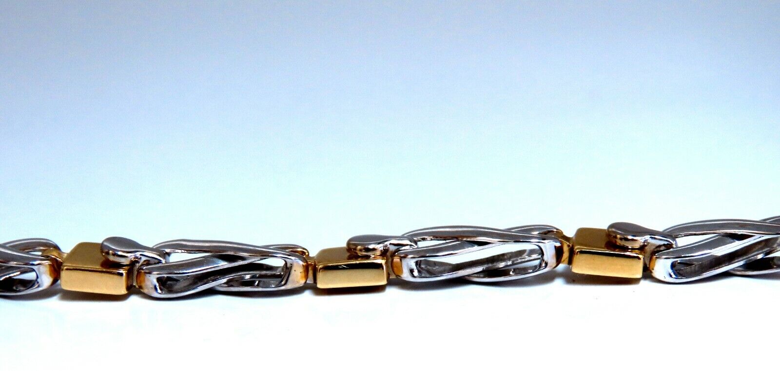 14K Gold Infinity Link Bracelet for Women - Elegant & Durable Jewelry Gift for Birthday, Anniversary & Special Occasions