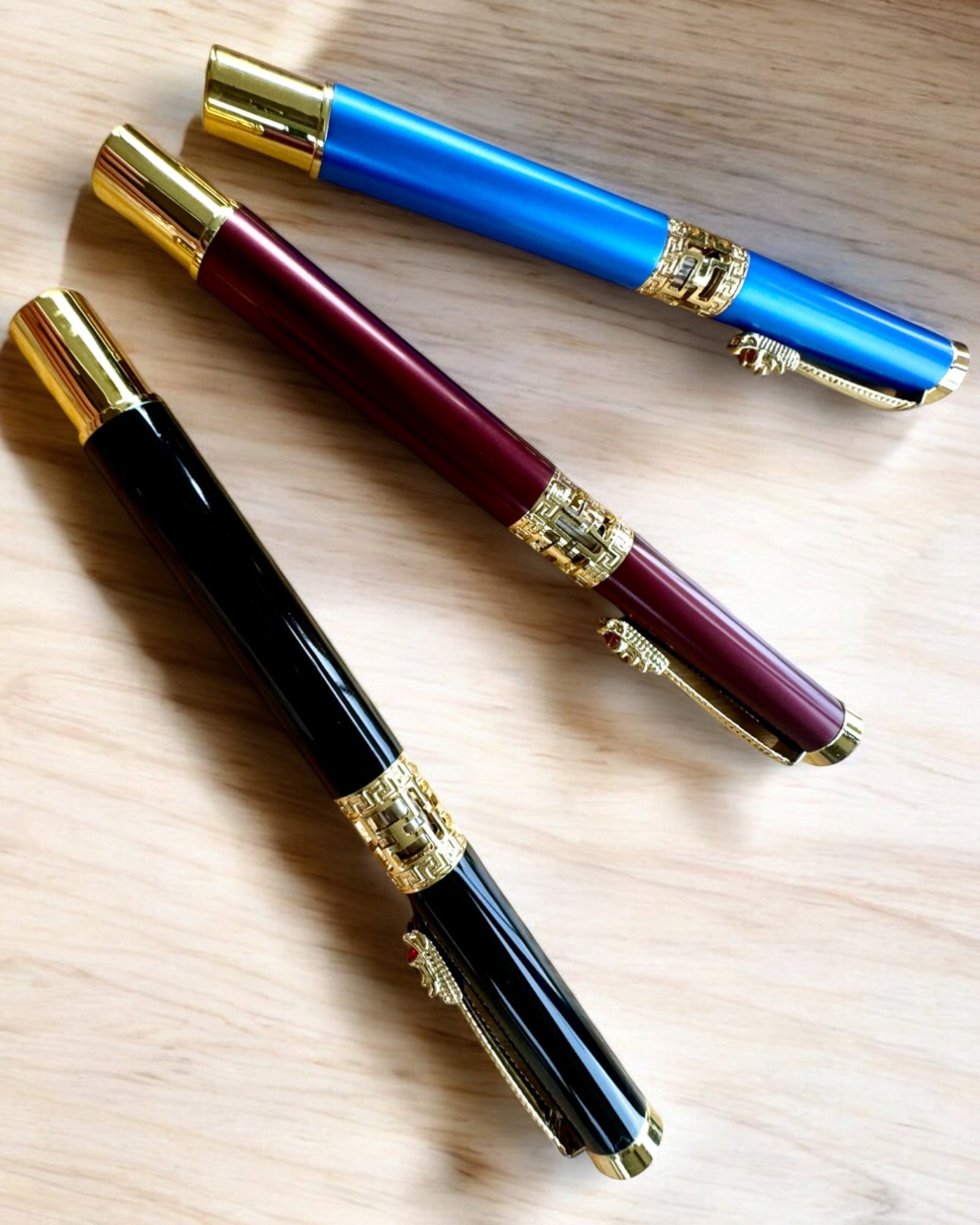 Elegant Dragon Engraved Pen - 3 Ink Colors, Personalized Gift for Writers, Professionals & Collectors | Perfect for Office, Graduation & Special Occasions