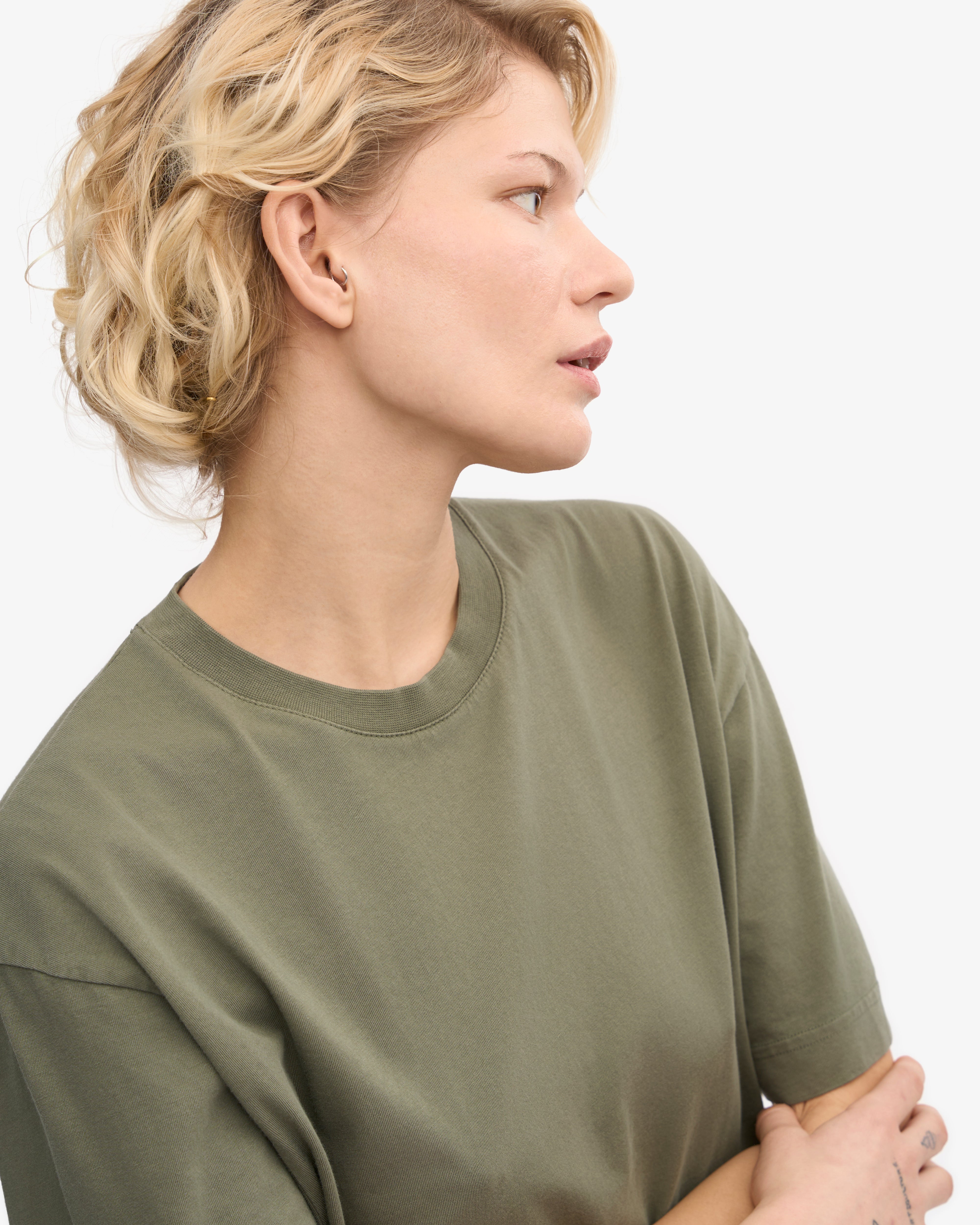Oversized Organic Cotton T-Shirt for Women - Soft & Comfortable Dusty Olive Green Tee - Perfect for Casual Wear, Lounge, and Everyday Outfits