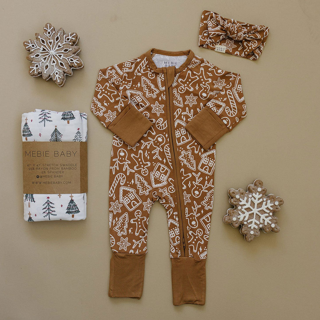 Cozy Bamboo Zipper Pajama Set - Gingerbread Print Christmas Pajamas for Women & Men - Soft Holiday Sleepwear for Family Matching, Christmas Eve & Winter Nights