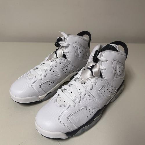 Air Jordan 6 Retro GS Big Kids' Basketball Shoes - Comfortable Sneakers for School, Sports & Casual Wear