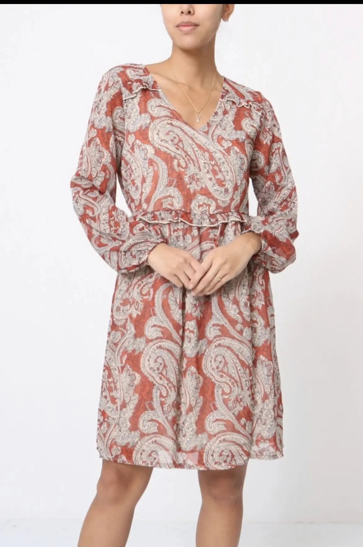 Linda Red Cashmere Robe - Soft & Luxurious Women's Bathrobe for Spa, Lounge & Relaxation at Home
