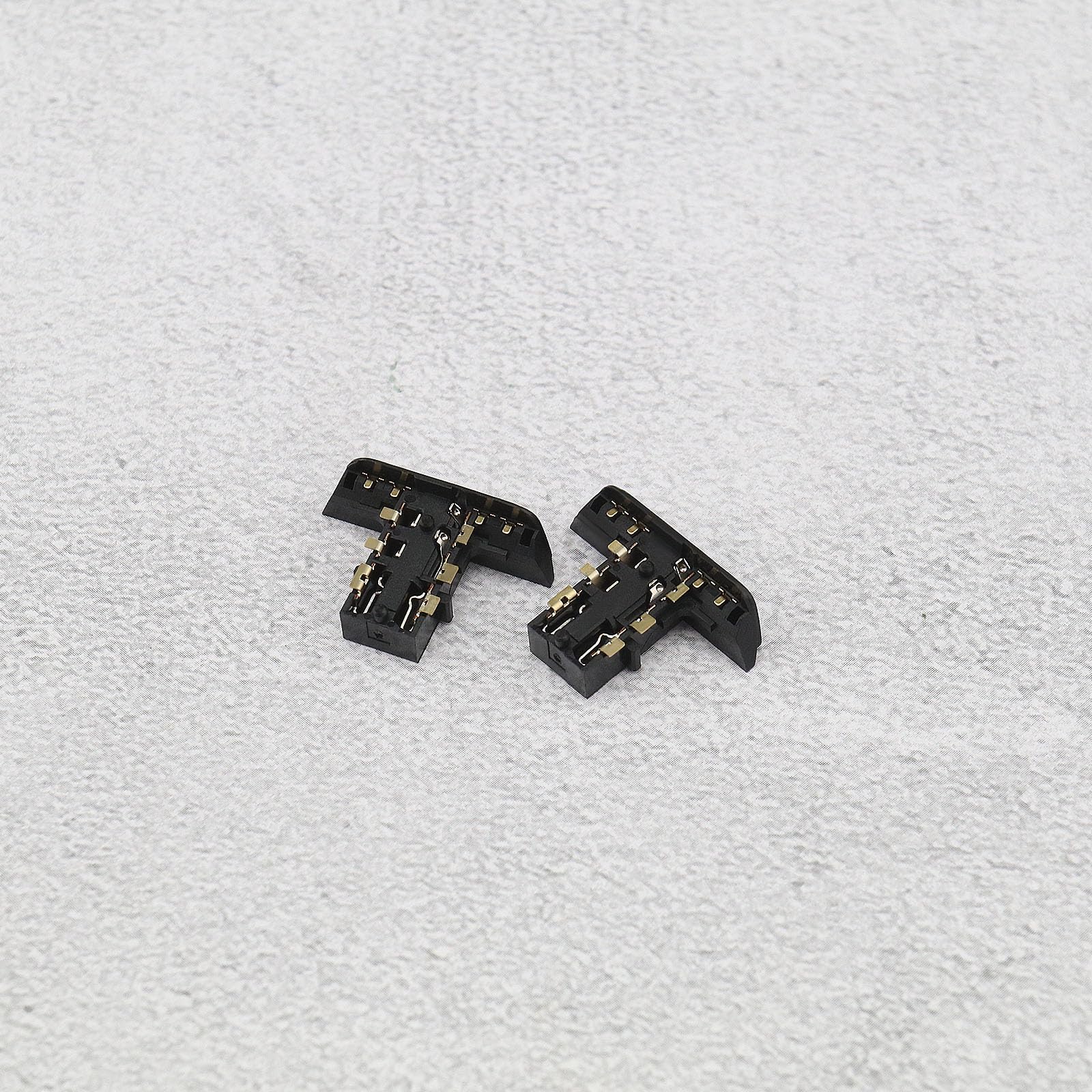 YINETCH 3.5mm Audio Jack 4-Pack - Compatible with PS5 Gaming Headsets for Console Gaming