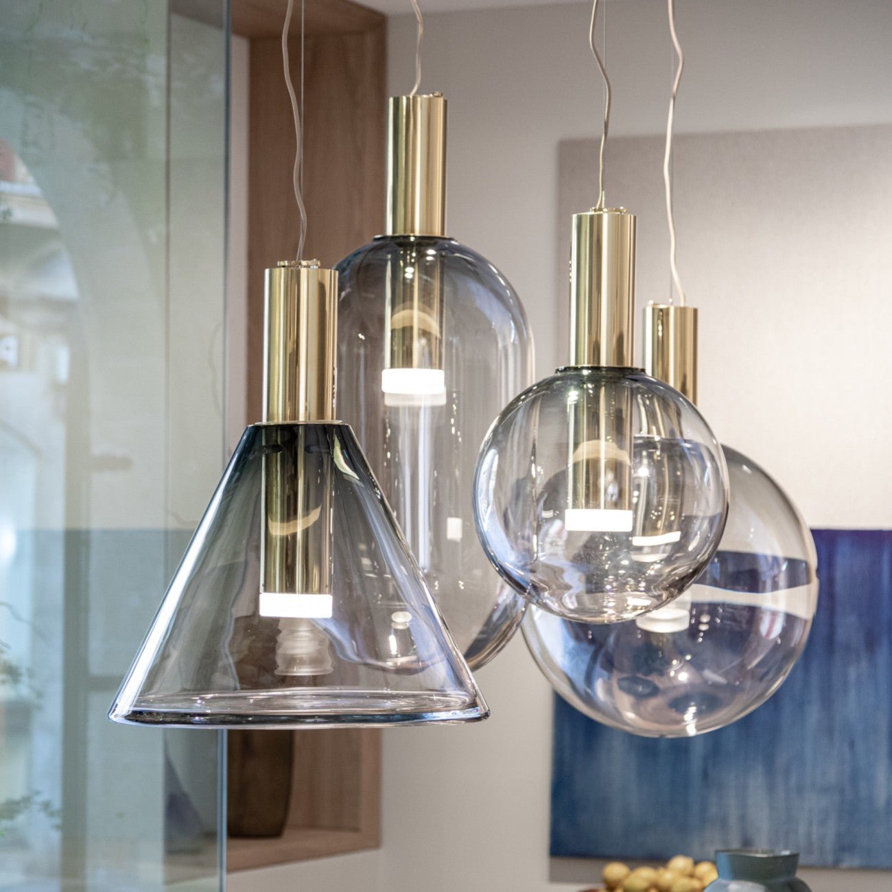 Eidos Collection Modern Pendant Lamp - Handcrafted Glass Ceiling Light Fixture for Dining Room, Kitchen Island & Living Room Decor
