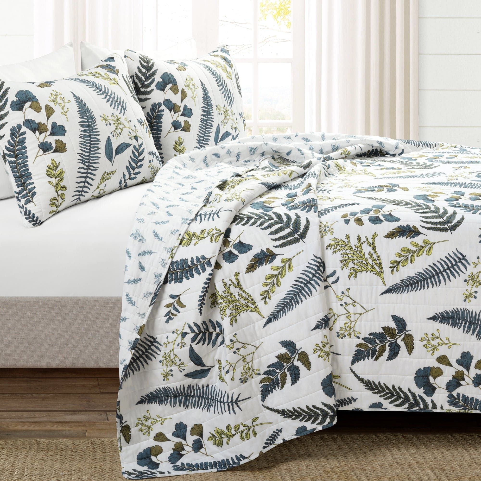 Premium Devonia 100% Cotton Quilt Set - 3 Piece All Over Print Bedding Set for Queen/King Size Beds | Soft & Breathable Comforter with Matching Pillow Shams | Perfect for Cozy Bedrooms, Guest Rooms & Dorm Decor