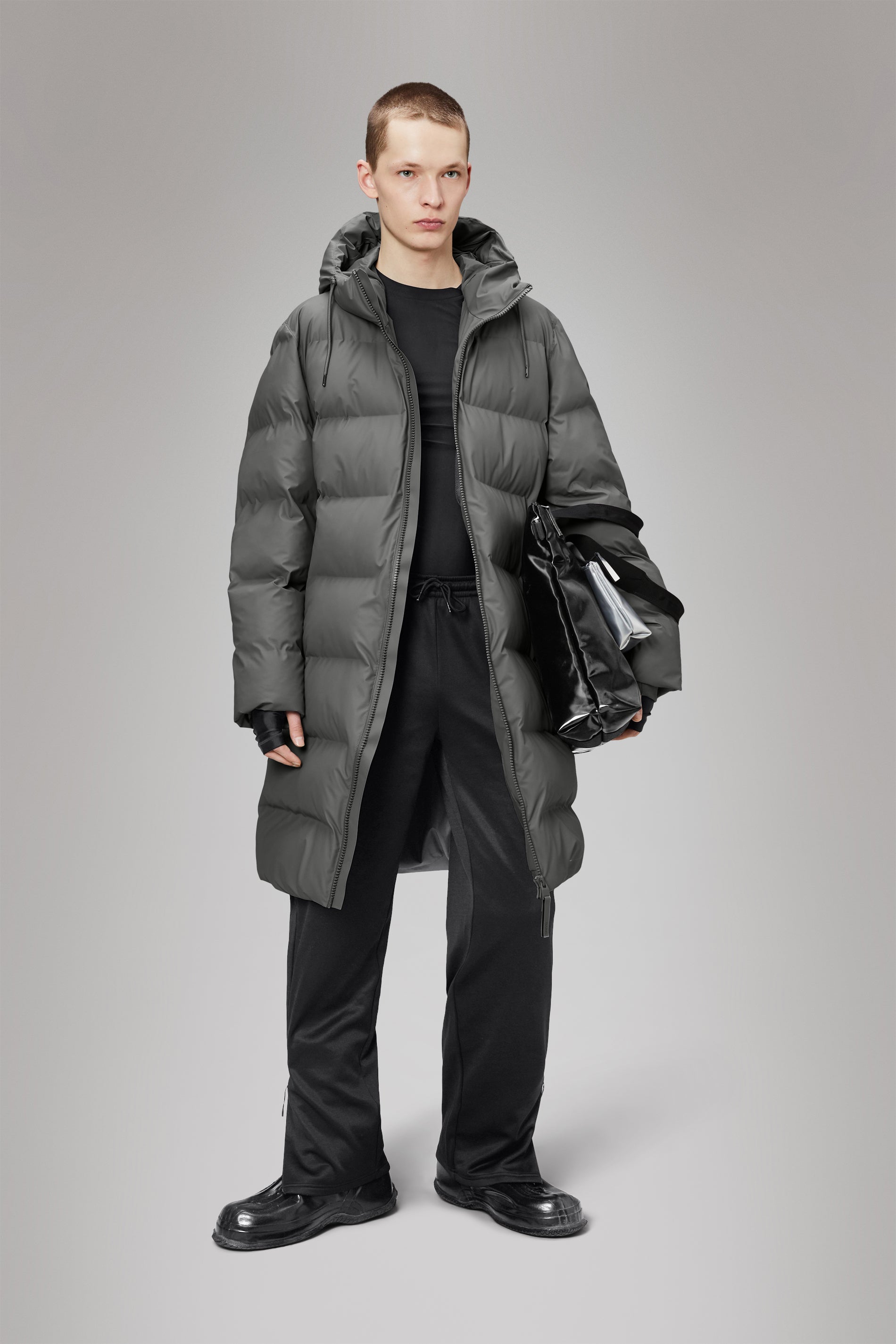 Alta Longer Puffer Jacket - Women's Winter Coat, Waterproof Down Jacket with Hood, Warm Quilted Outerwear for Cold Weather - Perfect for Skiing, Snowboarding & Outdoor Activities