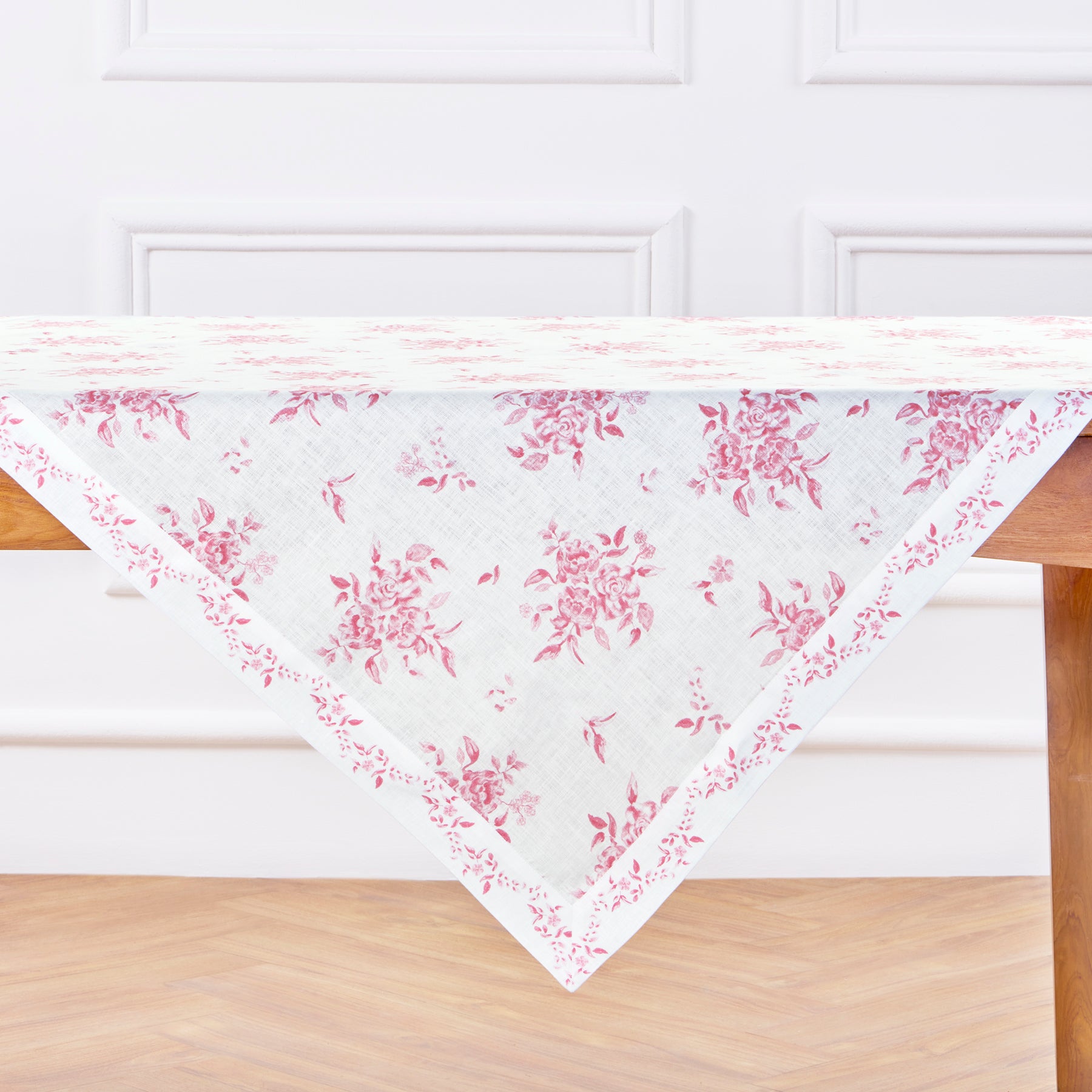 Jolie Fleur Table Throw - Elegant Floral Table Cover for Dining & Decor | Perfect for Weddings, Parties & Home Styling