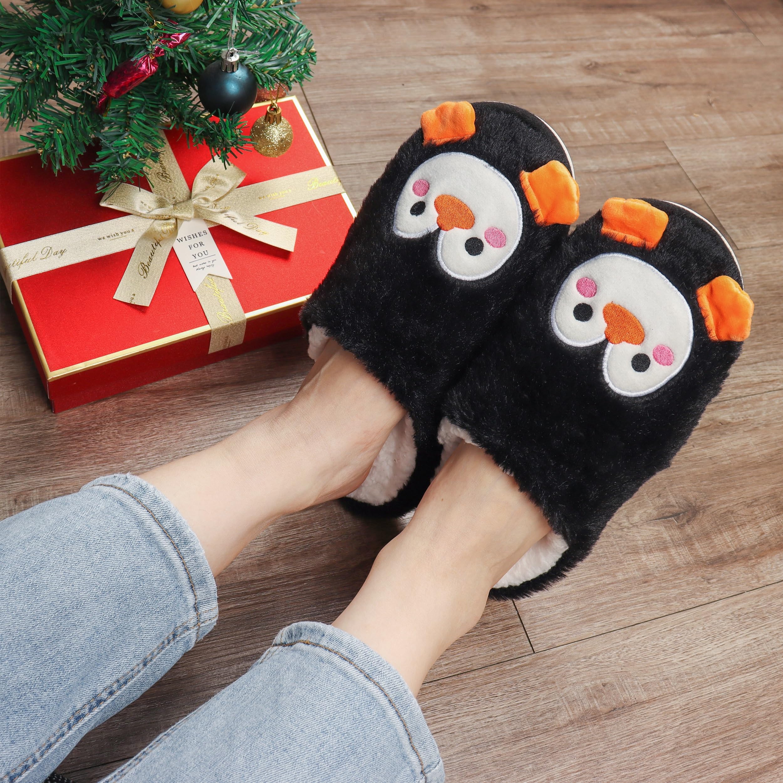 Jeasona Women's Animal Slippers - Cozy Sloth, Horse, Owl, Penguin & Elephant Design - Perfect Gift for Women & Girls - Ideal for Home, Lounge & Relaxation