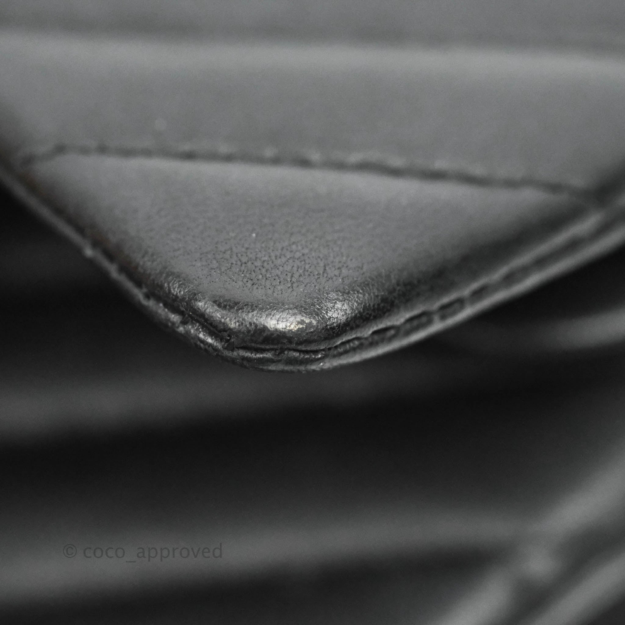 Chanel Classic Chevron M/L Medium Double Flap So Black Lambskin Bag - Luxury Designer Handbag for Women, Perfect for Evening Events & Special Occasions
