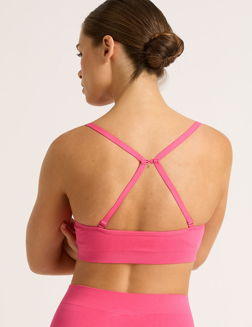 Wireless T-Shirt Bra - Comfortable Seamless Underwire-Free Bra in Rosewood for Everyday Wear & Layering