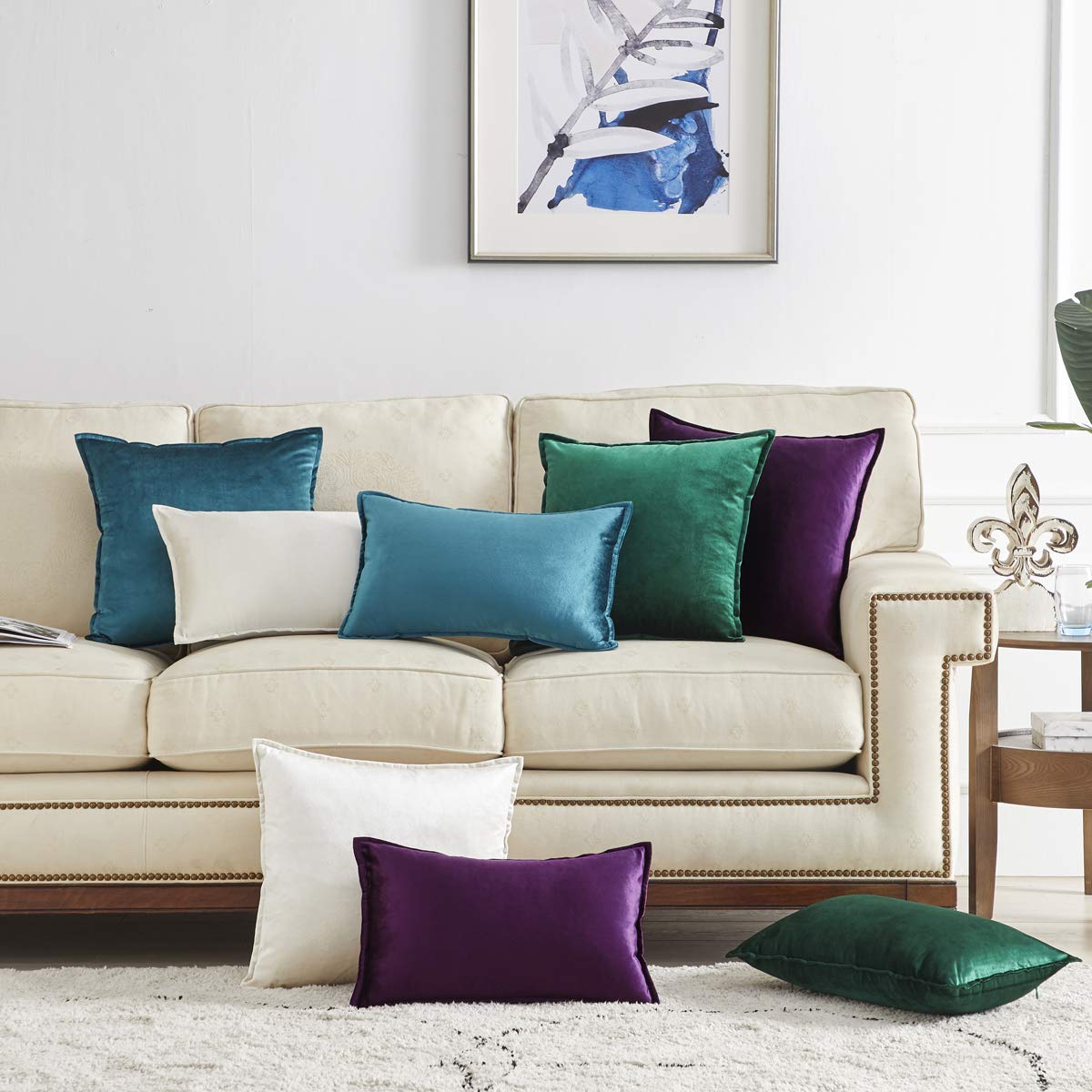 GIGIZAZA 18x18 Inch Green Velvet Decorative Throw Pillow Covers - Set of 2, Soft Square Couch Sofa Pillow Covers for Living Room, Bedroom & Home Decor