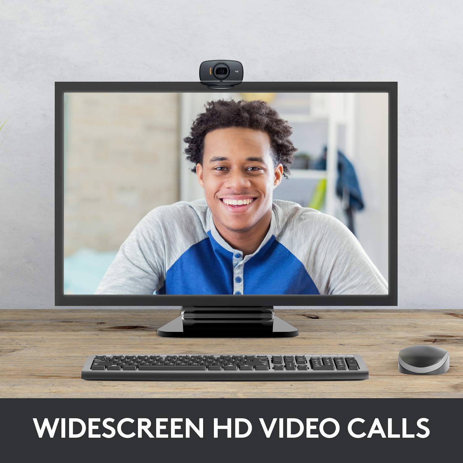 Logitech C525 USB HD Webcam - 1080p Full HD Video Calling Web Camera with Autofocus, Built-in Mic for PC, Mac, Laptop - Ideal for Zoom Meetings, Online Classes, Live Streaming & Video Conferencing