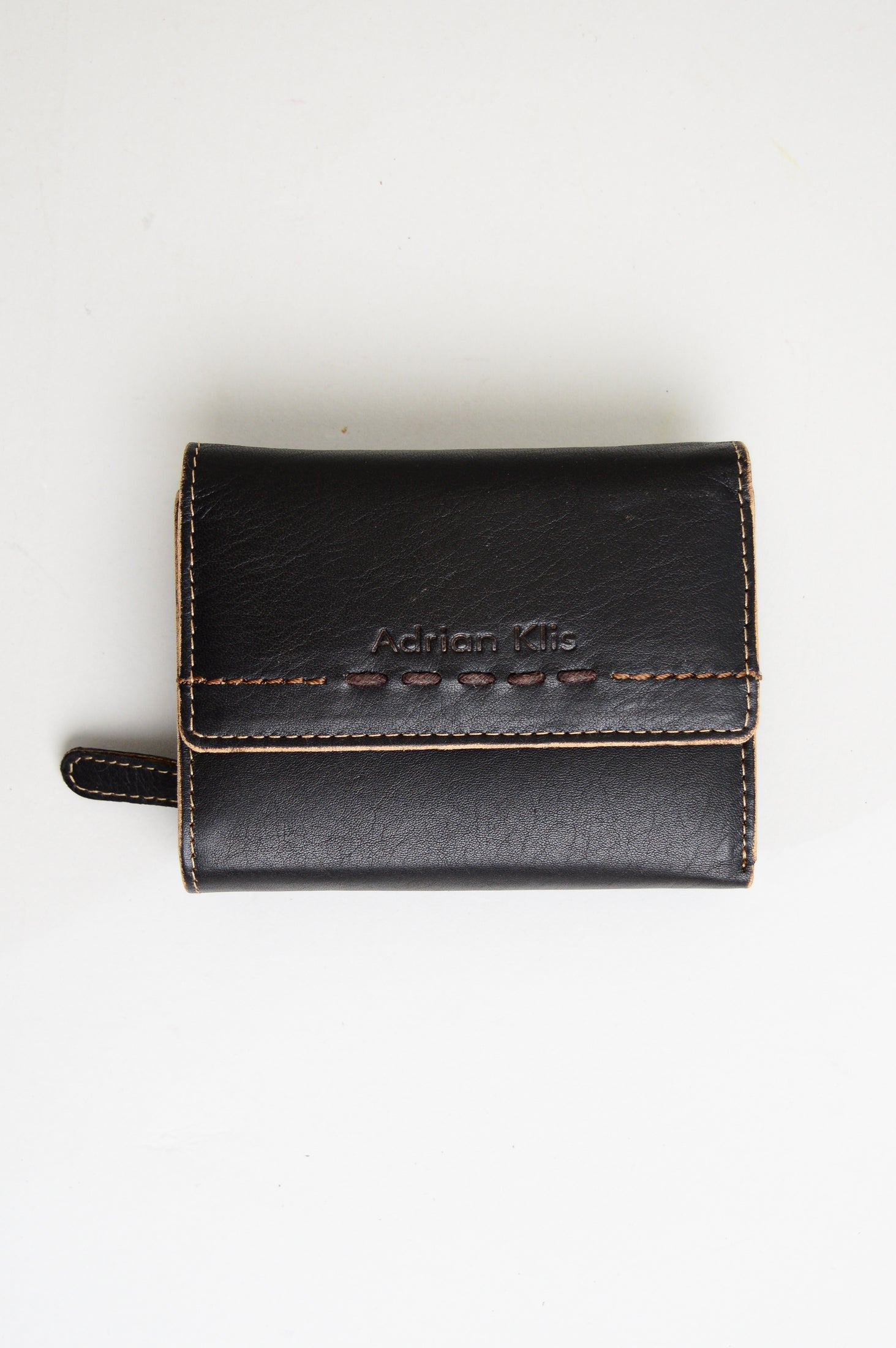 Vintage Leather Wallet for Men & Women - Adrian Klis 106 Unisex RFID Blocking Bifold Wallet - Perfect for Travel, Business & Everyday Use