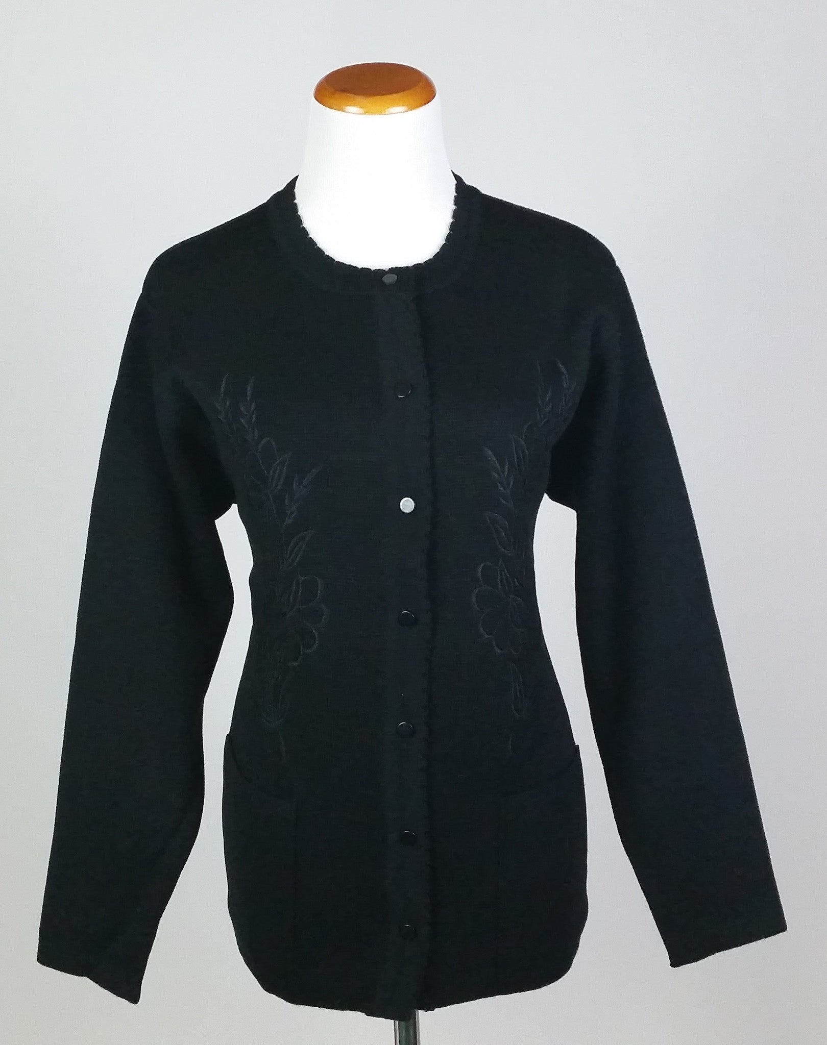 Women's Stylish Cardigan Sweater - Soft Knit Open Front Long Sleeve Wrap Cover Up for Fall & Winter - Perfect for Office, Date Night & Casual Outings