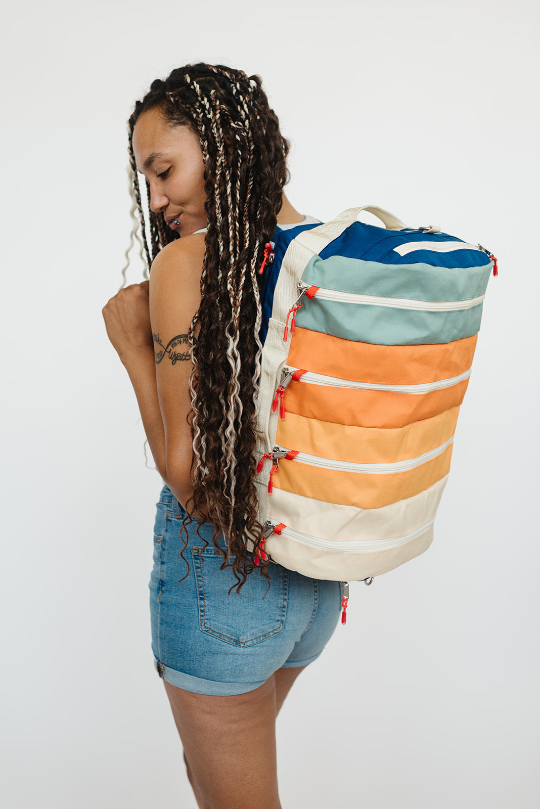 Premium Hawaii 30L Waterproof Backpack - Lightweight Travel Hiking Daypack for Outdoor Adventures, Beach Trips & Daily Commute