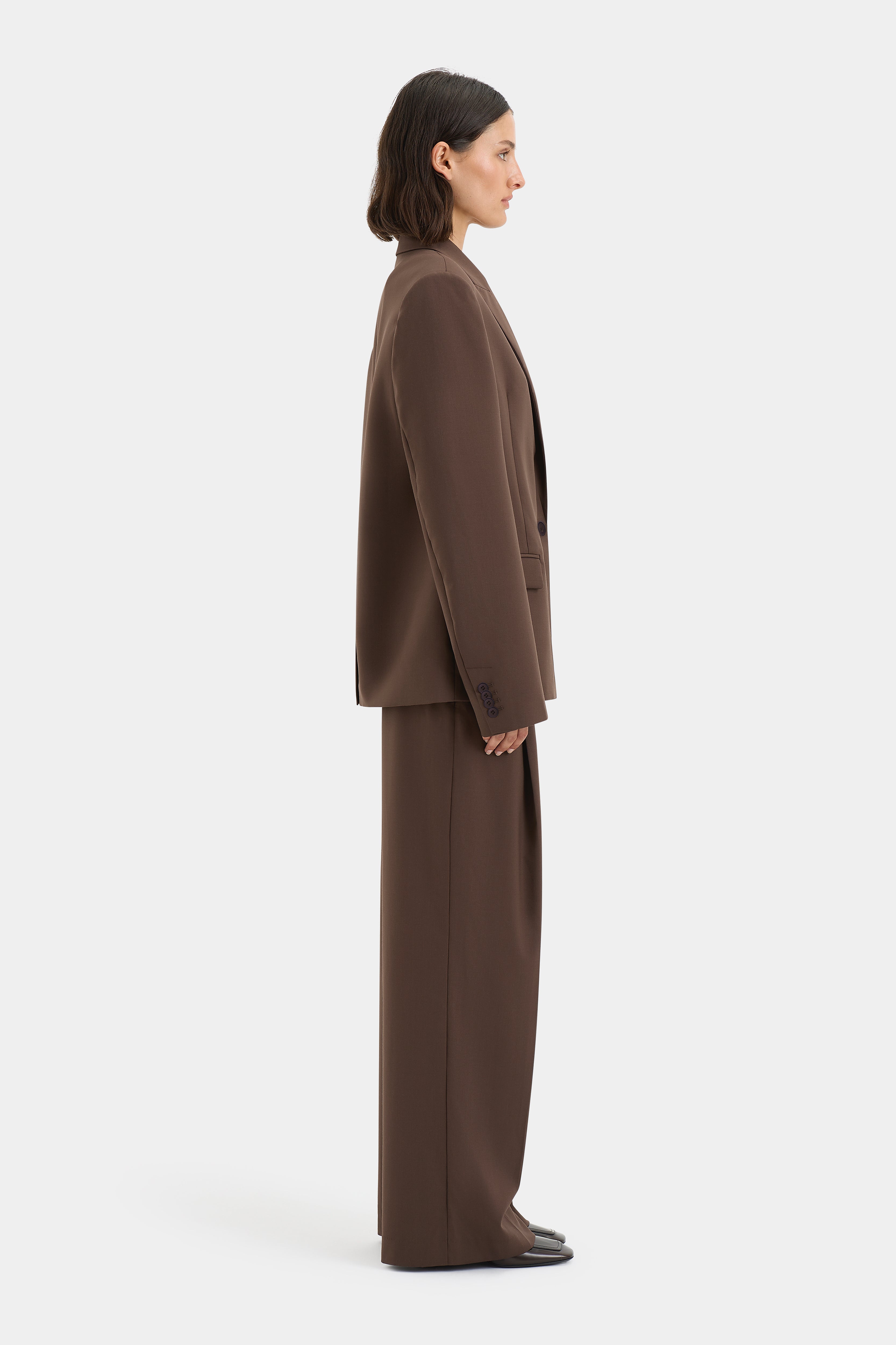 Dylan Blazer Chocolate - Premium Chocolate Gifts for Men & Women - Perfect for Holidays, Birthdays & Corporate Events
