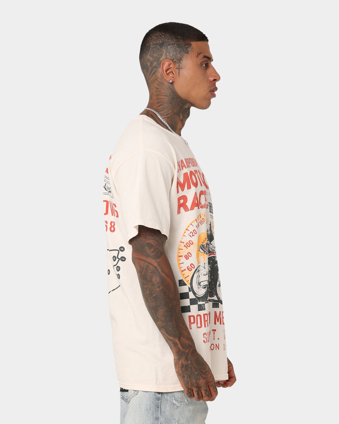 Vintage Portland Meadows T-Shirt - Retro American Thrift Style in Off White | Perfect for Casual Wear, Street Fashion & Vintage Lovers