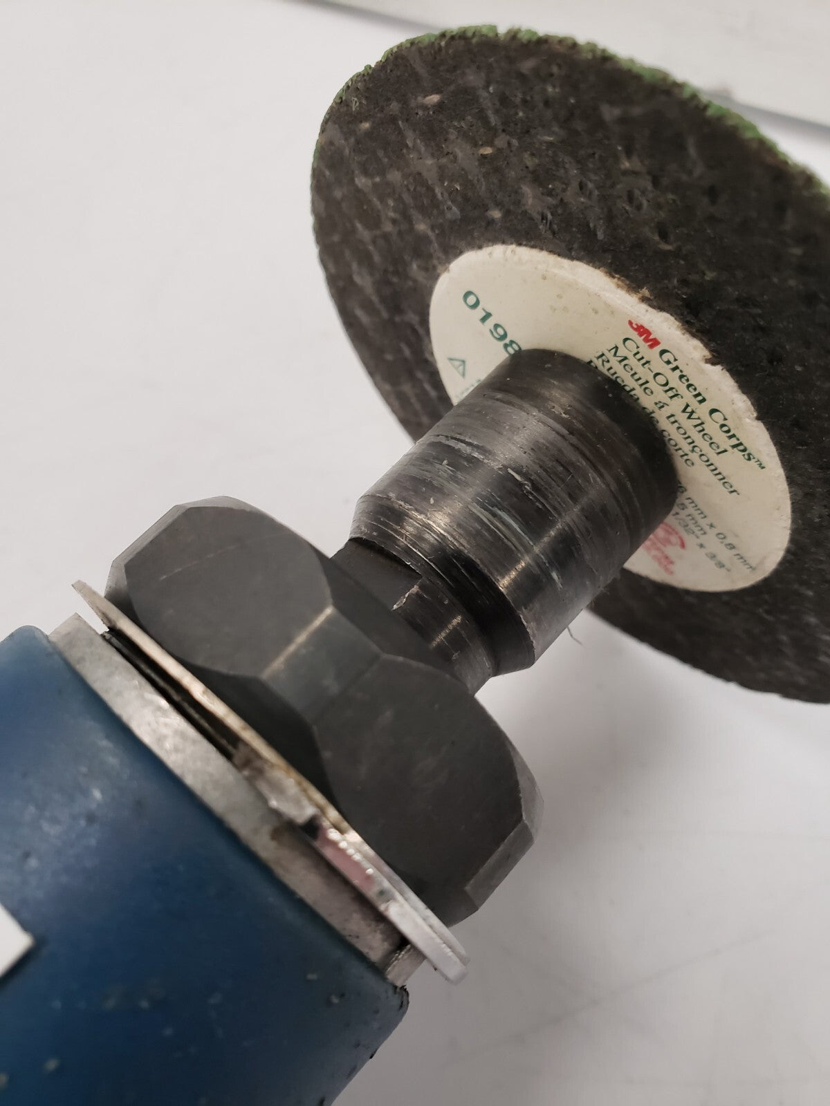 Blue Point AT157A Cut Off Tool - High Performance Metal Cutting Tool for DIY, Construction & Automotive Repair | Ideal for Metalworking, Pipe Cutting & Fabrication