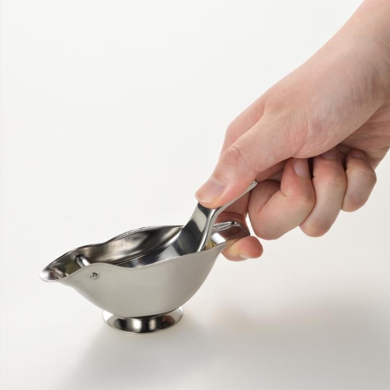 Premium Stainless Steel Bird-Shaped Lemon Juicer - Handheld Citrus Squeezer & Pourer for Fresh Lemonade, Cocktails & Cooking - Perfect for Home Bars, Restaurants & Outdoor Picnics