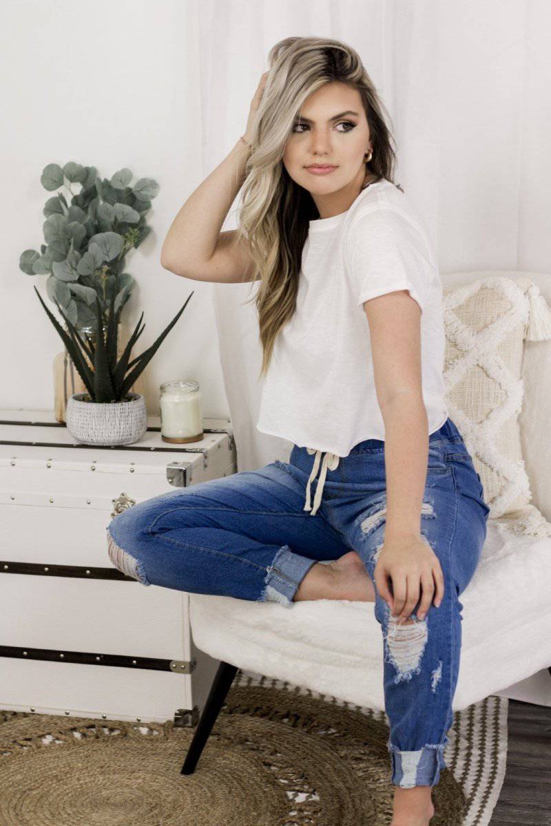 White Crew Neck Crop Tee for Women | Soft Cotton Short Sleeve T-Shirt | Perfect for Casual Outfits, Summer Wear & Layering