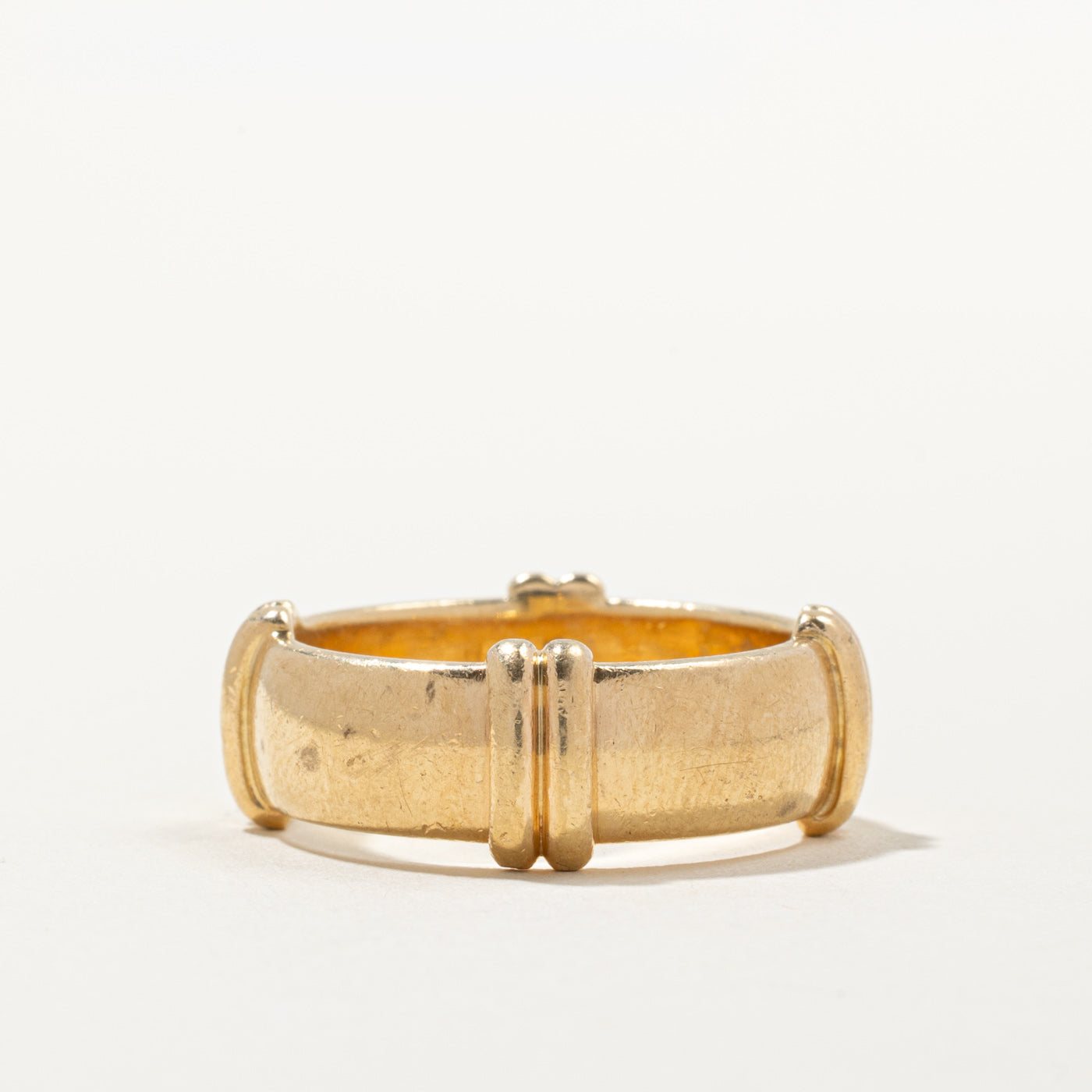 14K Yellow Gold Ring for Women - Size 9.5 - Elegant Wedding Band, Anniversary Gift, Everyday Jewelry for Special Occasions