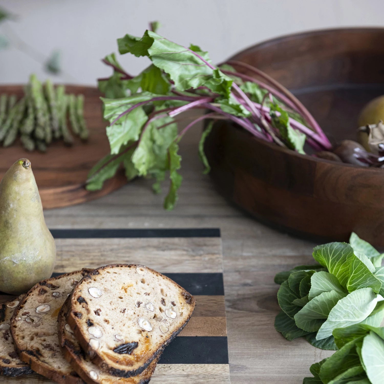 Handcrafted Acacia Wood Serving Bowl - Natural, Durable & Eco-Friendly for Salads, Fruits, Snacks & Entertaining