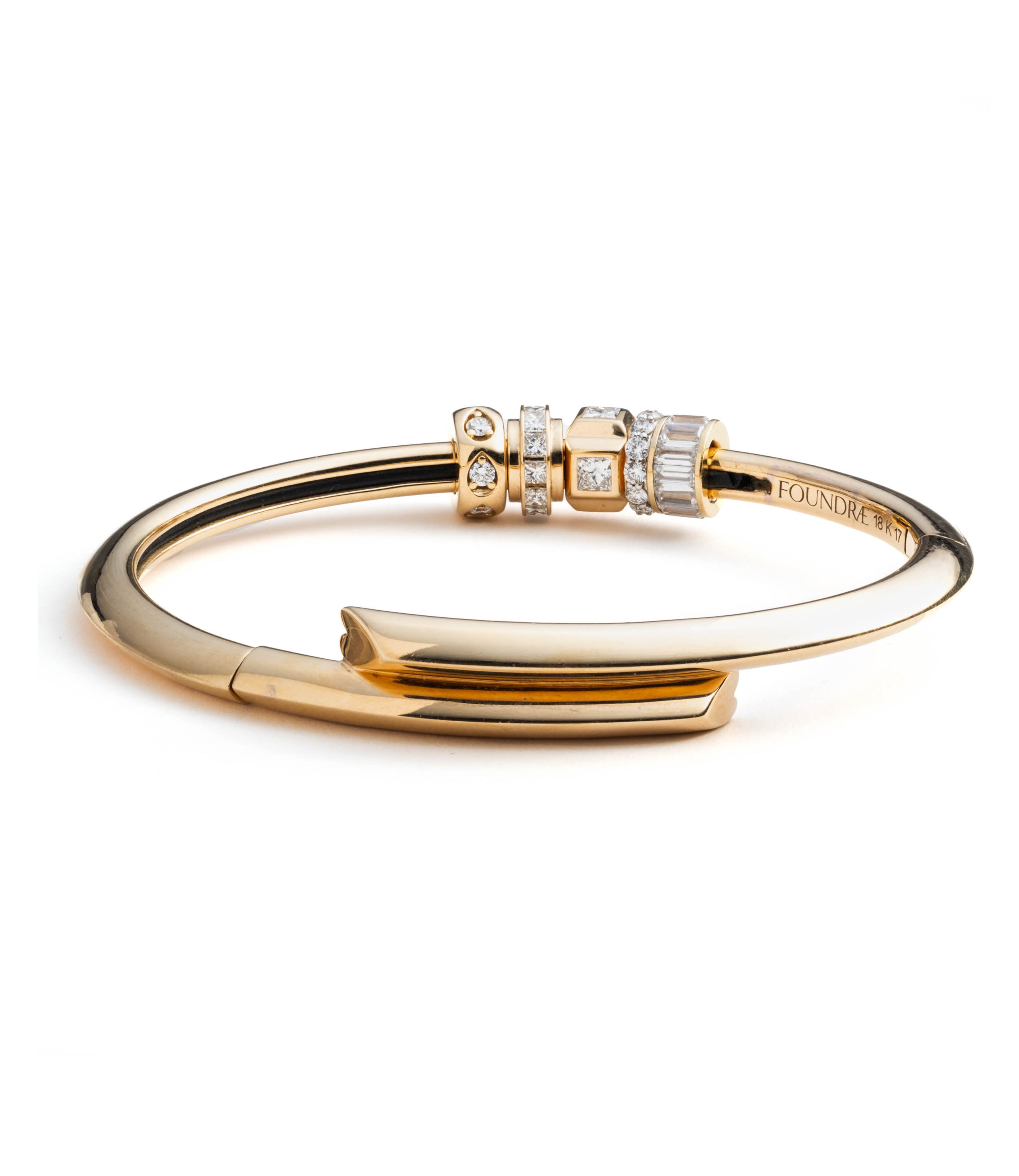 Diamond Heartbeat Strong Heart Bangle in Yellow Gold - Elegant Jewelry Gift for Women, Perfect for Anniversaries & Special Occasions
