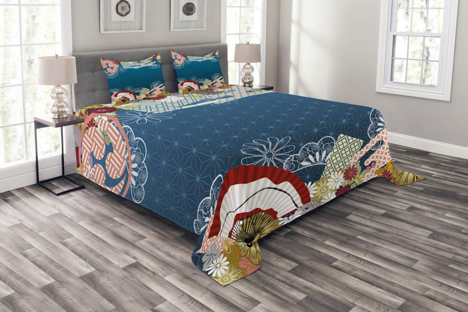 Ambesonne Modern King Size Bedspread Set - 3 Piece Japanese Contemporary Floral Hand Fan Print Bedding with 2 Pillow Shams, Pastel Multicolor Design for Master Bedroom Decor