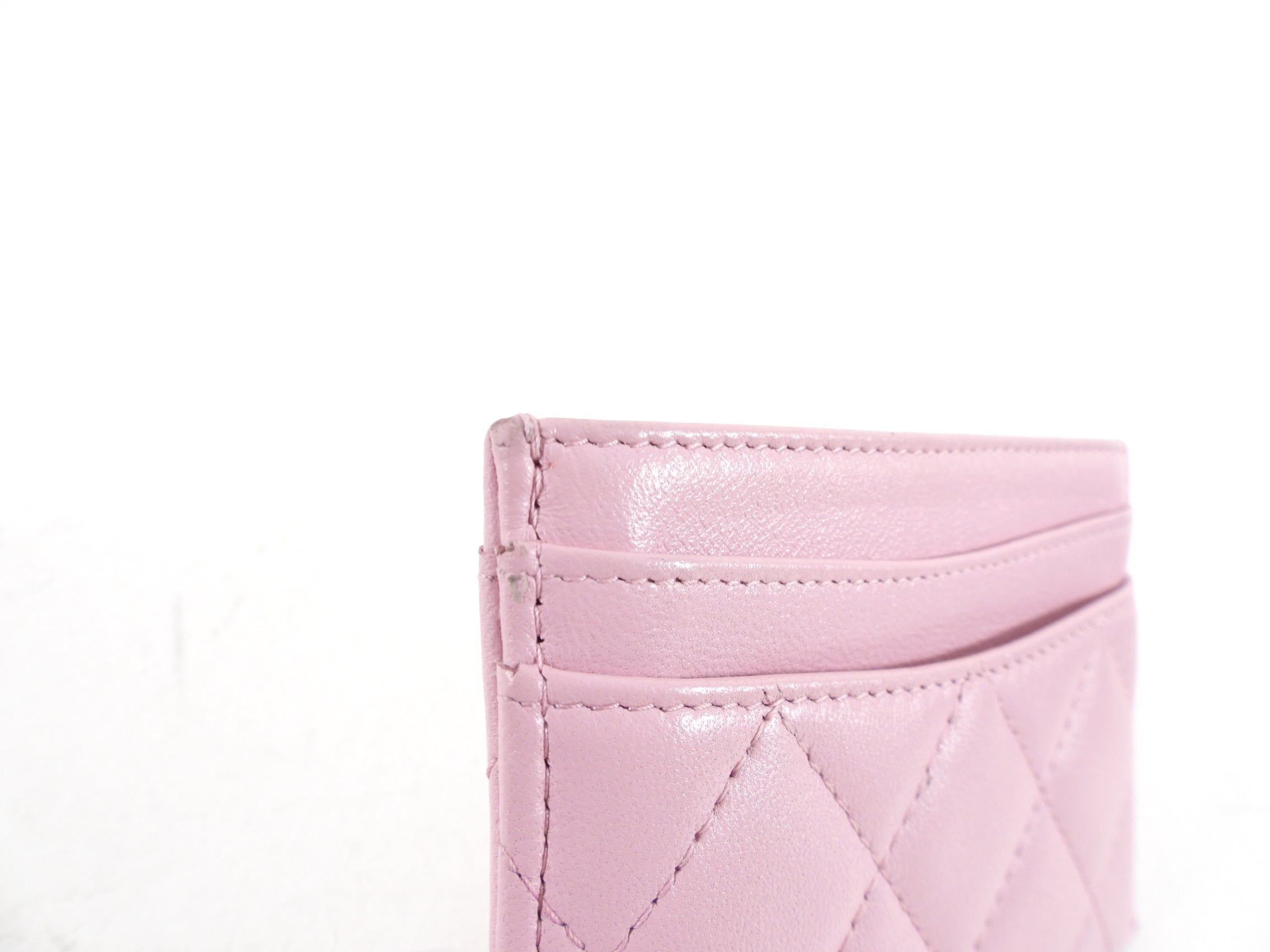 Chanel Light Pink Lambskin Quilted Classic Card Holder - Luxury Women's Wallet for Everyday Use & Gift Giving