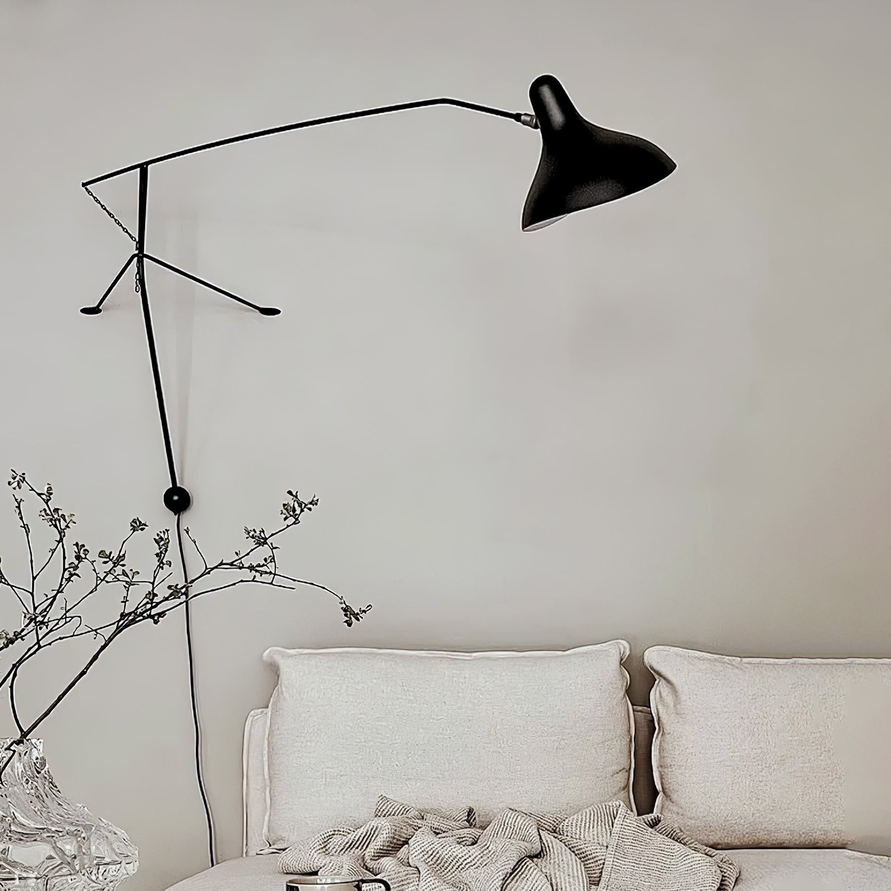 Stylish Mantis Arm Wall Lamp - Adjustable LED Reading Light for Bedroom, Living Room & Office - Modern Industrial Sconce with Flexible Gooseneck Design - Perfect for Nighttime Reading, Task Lighting & Home Decor