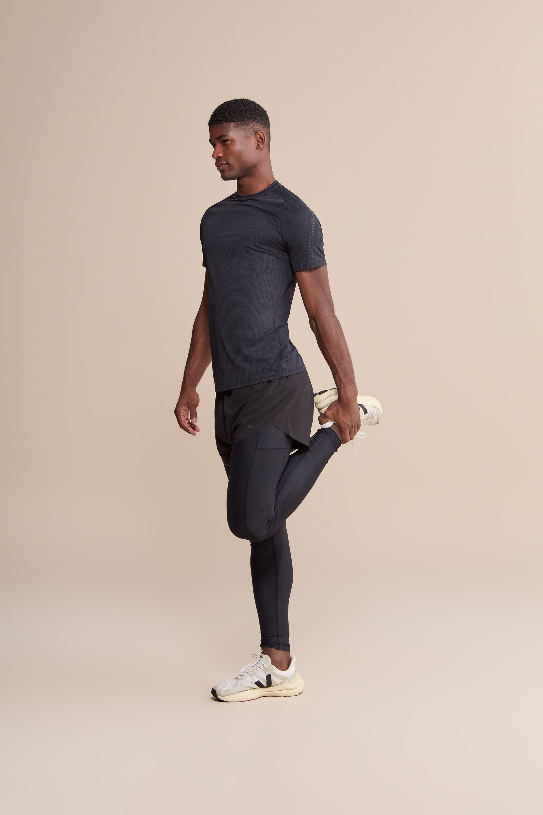 Fit Raglan Reflex Men's T-Shirt - Comfortable Athletic Tee for Gym, Running & Casual Wear | Breathable Cotton Blend