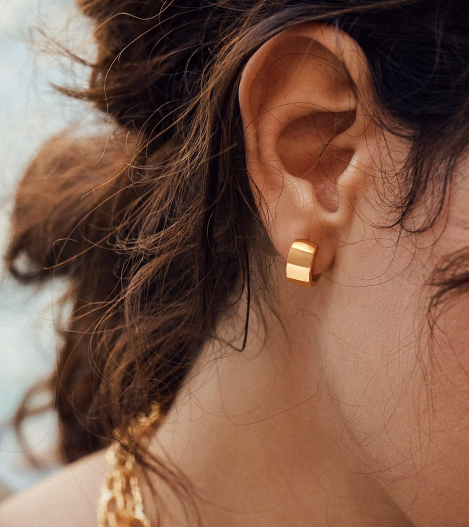 18K Gold Pearl Hoop Earrings for Women - Elegant Huggie Dangle Earrings | Lightweight Small Hoop Earrings for Everyday Wear, Date Night & Special Occasions