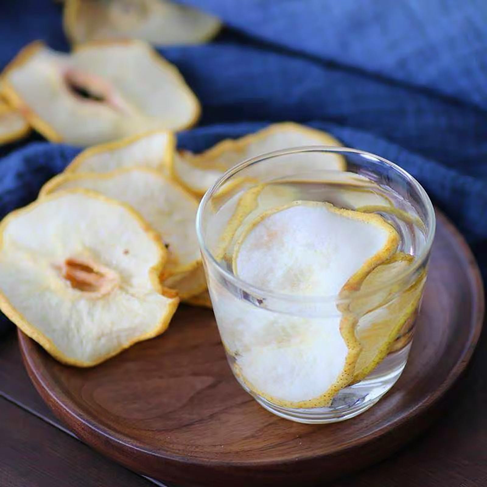 Organic Dried Snow Pear Slices 3.52oz (230g) - Natural Sweet Fruit Tea Ingredient for Herbal Tea, Detox Drinks & Healthy Snacking