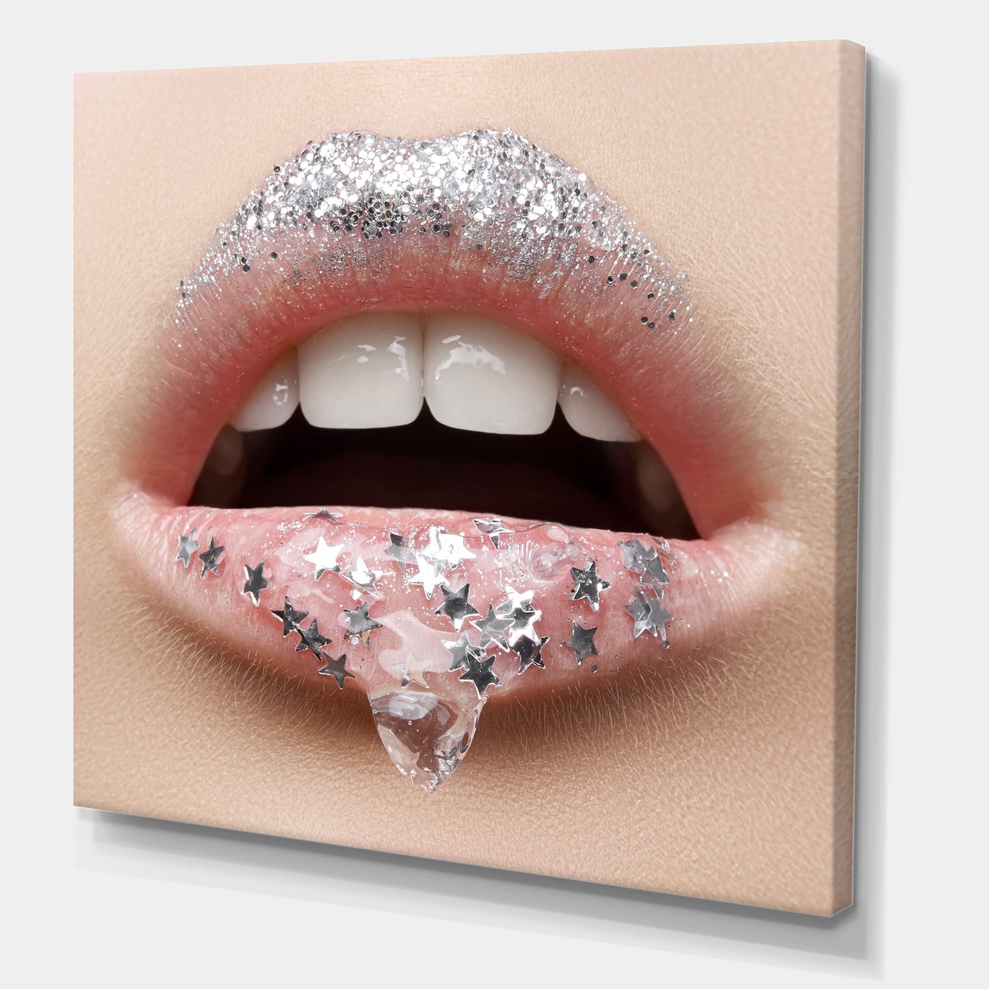 DesignQ Modern Canvas Wall Art - Female Lips with Gel & Stars - Perfect for Living Room, Bedroom & Office Decor