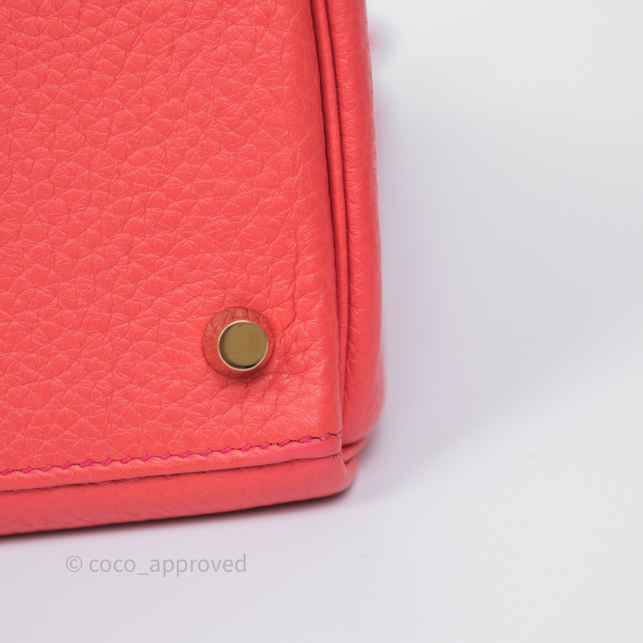 Authentic Hermès Kelly 28 Handbag in Rose Jaipur Togo Leather with Gold Hardware - Luxury Shoulder Bag for Women | Perfect for Work, Travel & Special Occasions