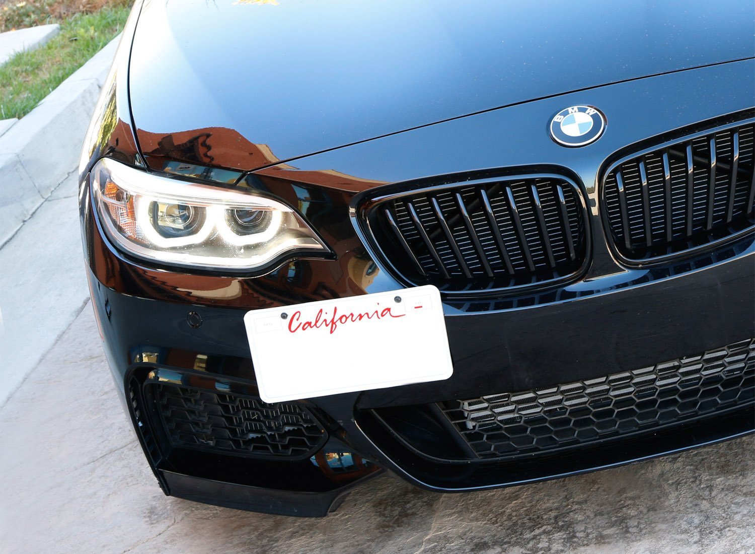 BMW 2 3 4 7 Series Front Bumper Tow Hook License Plate Bracket Mount Holder - Universal Fit for BMW 2 Series, 3 Series, 4 Series & 7 Series - Perfect for Car Enthusiasts & Street Legal Compliance