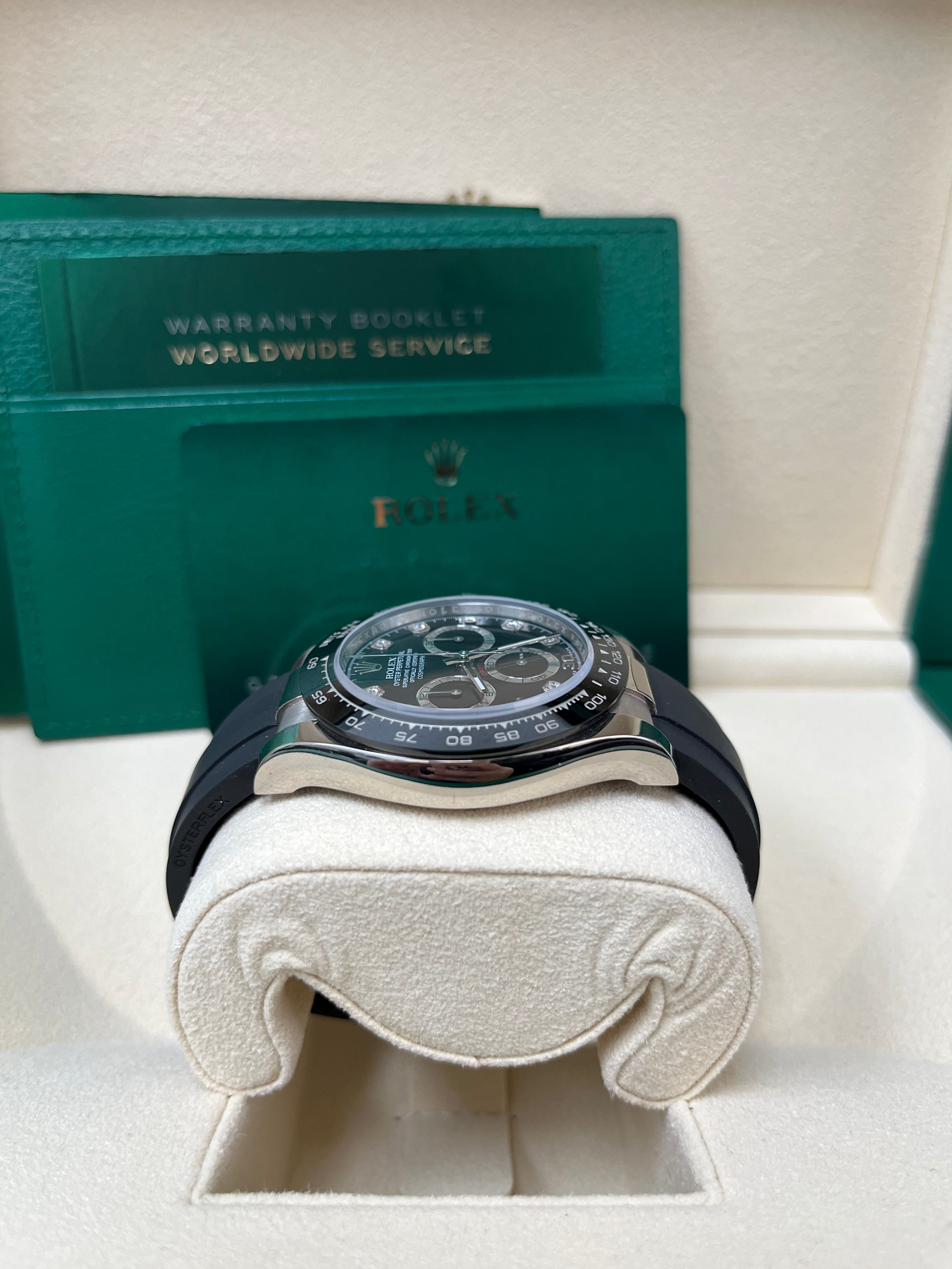 Rolex Daytona Cosmograph 116519LN - 40mm White Gold Watch with Black Diamond Dial & Oysterflex Band | Luxury Chronograph for Men | Perfect for Business, Gala Events & Collectors
