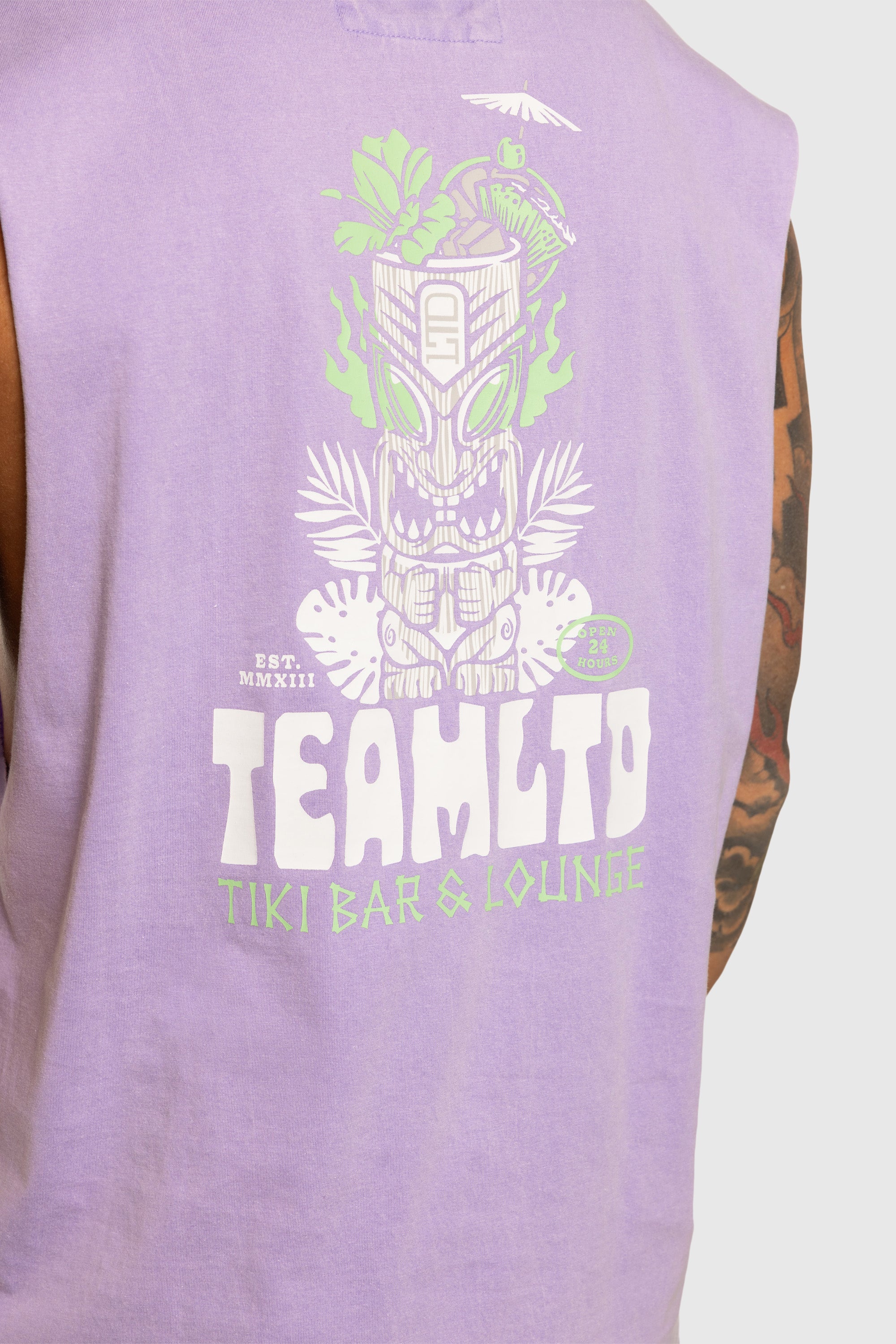 Tiki Aussie Tank Top - Women's Casual Sleeveless Shirt for Summer Beach & Outdoor Activities