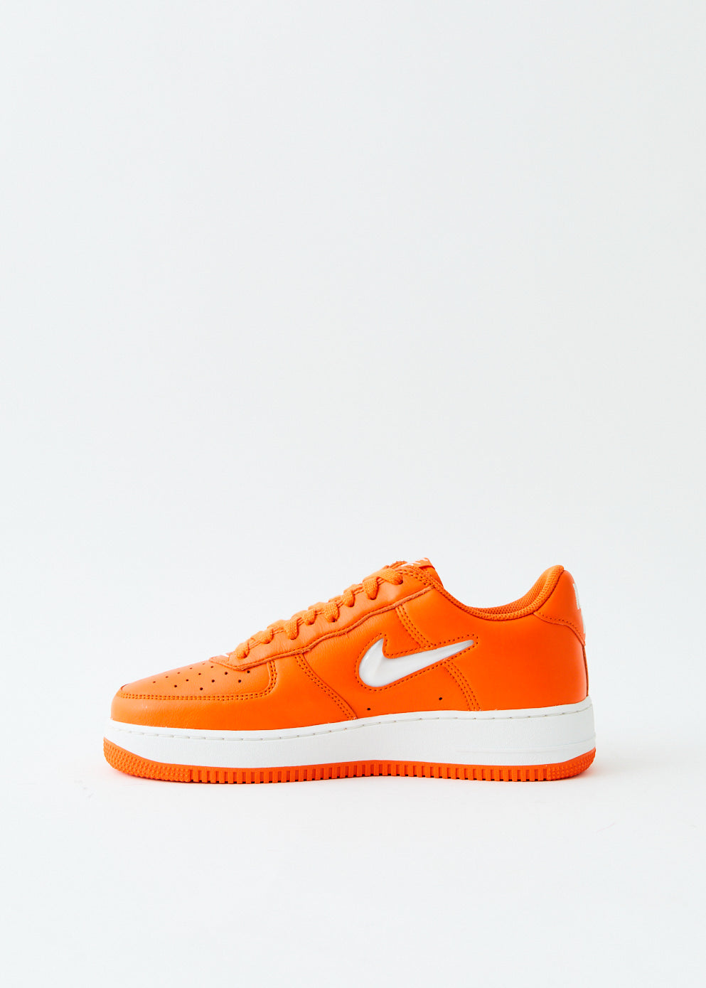 Nike Air Force 1 Low Retro 'Colour of the Month' Sneakers - Men's/Women's Classic White Basketball Shoes - Perfect for Casual Wear, Street Style & Sneaker Collection