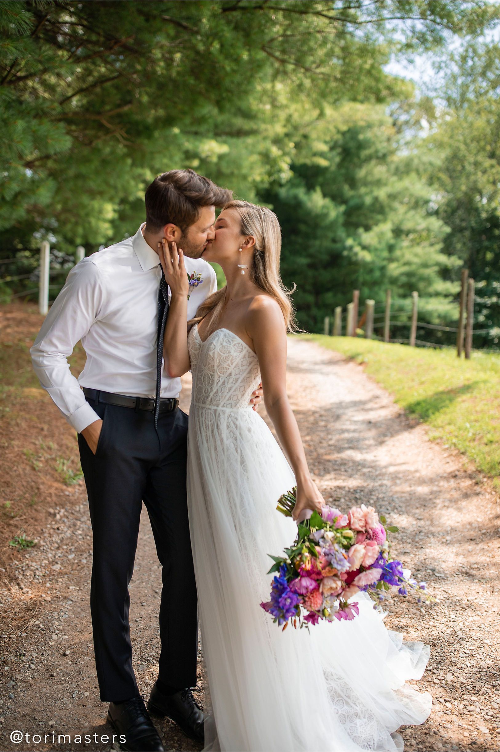 BHLDN Willowby Cordova Ophelia 53702 Wedding Gown - Elegant Lace Bridal Dress for Beach, Garden & Boho Weddings