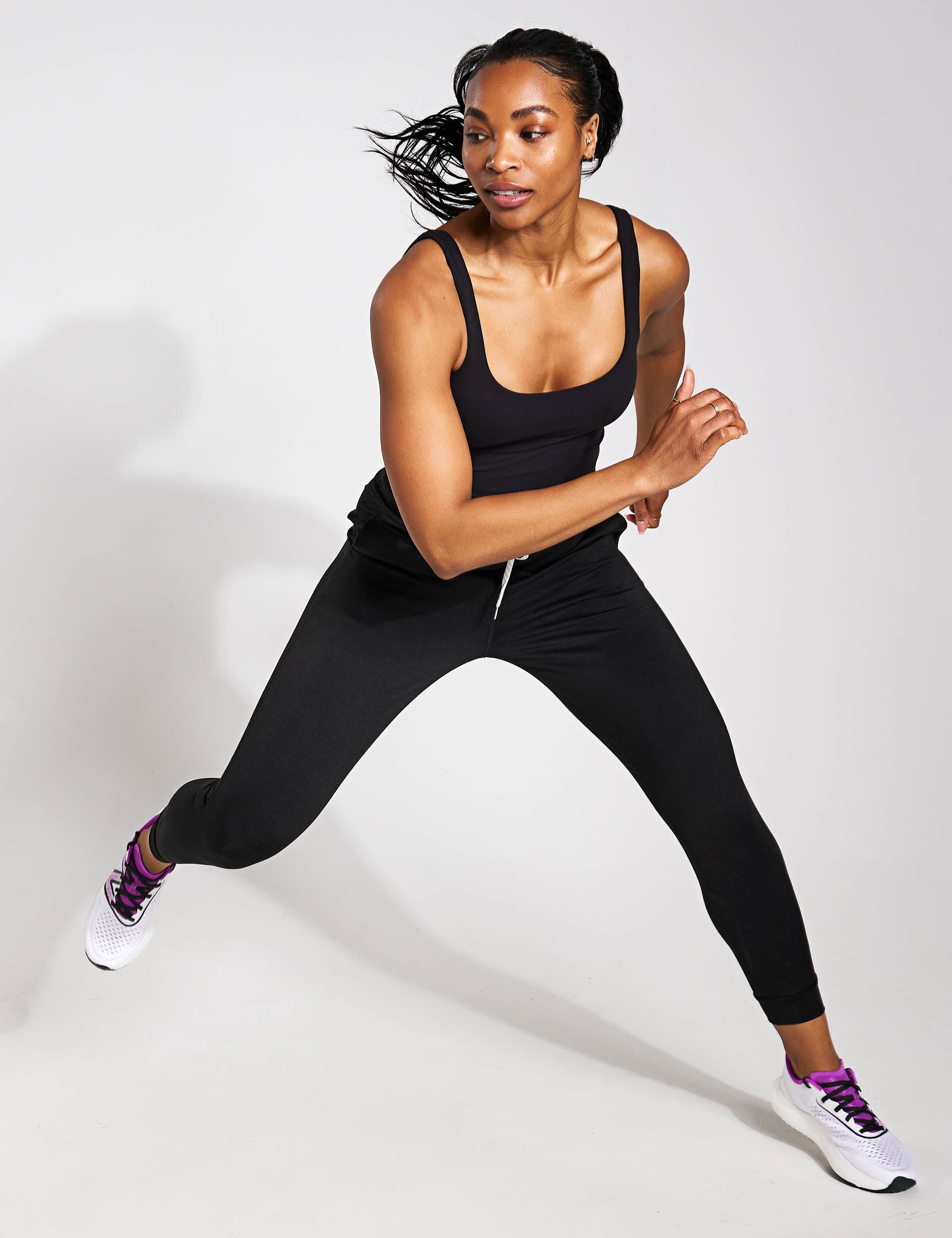 Black High Waisted Daily Crop Top - Comfortable & Stylish for Yoga, Workouts, and Casual Wear