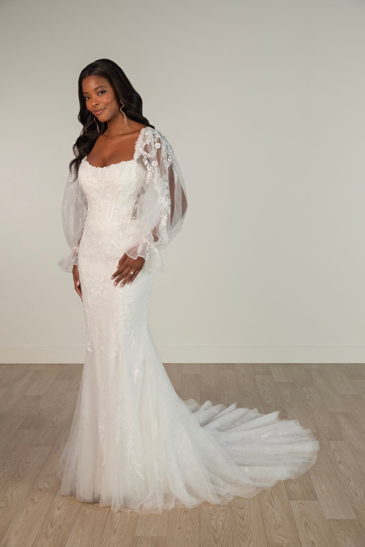 Catherine - Elegant Women's Fashion Dresses for Casual & Evening Wear | Perfect for Parties, Dates & Special Occasions