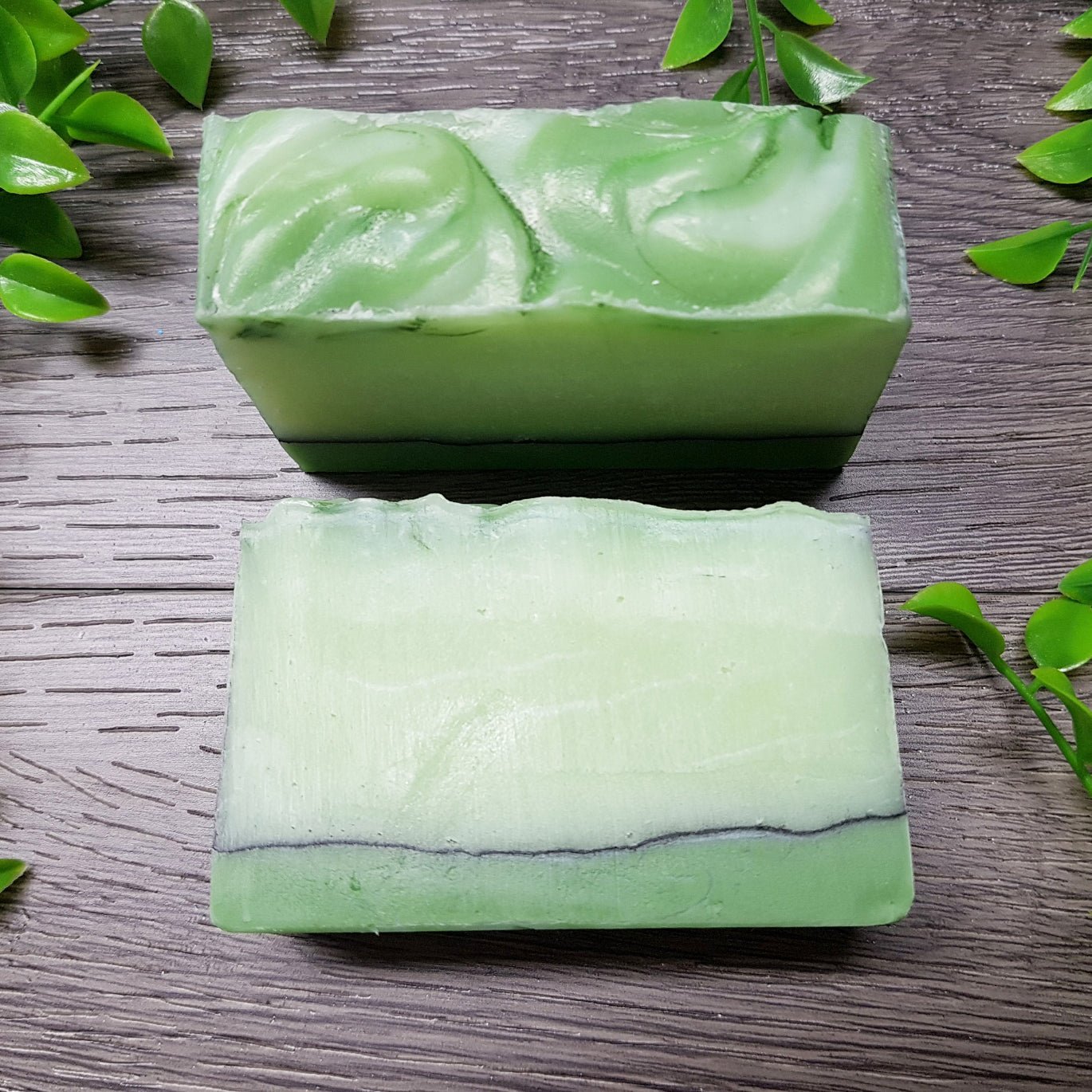 Natural Lime Handmade Soap Bar - Bulk Wholesale for Spa, Gifts & Home Use - 100% Organic & Vegan Friendly