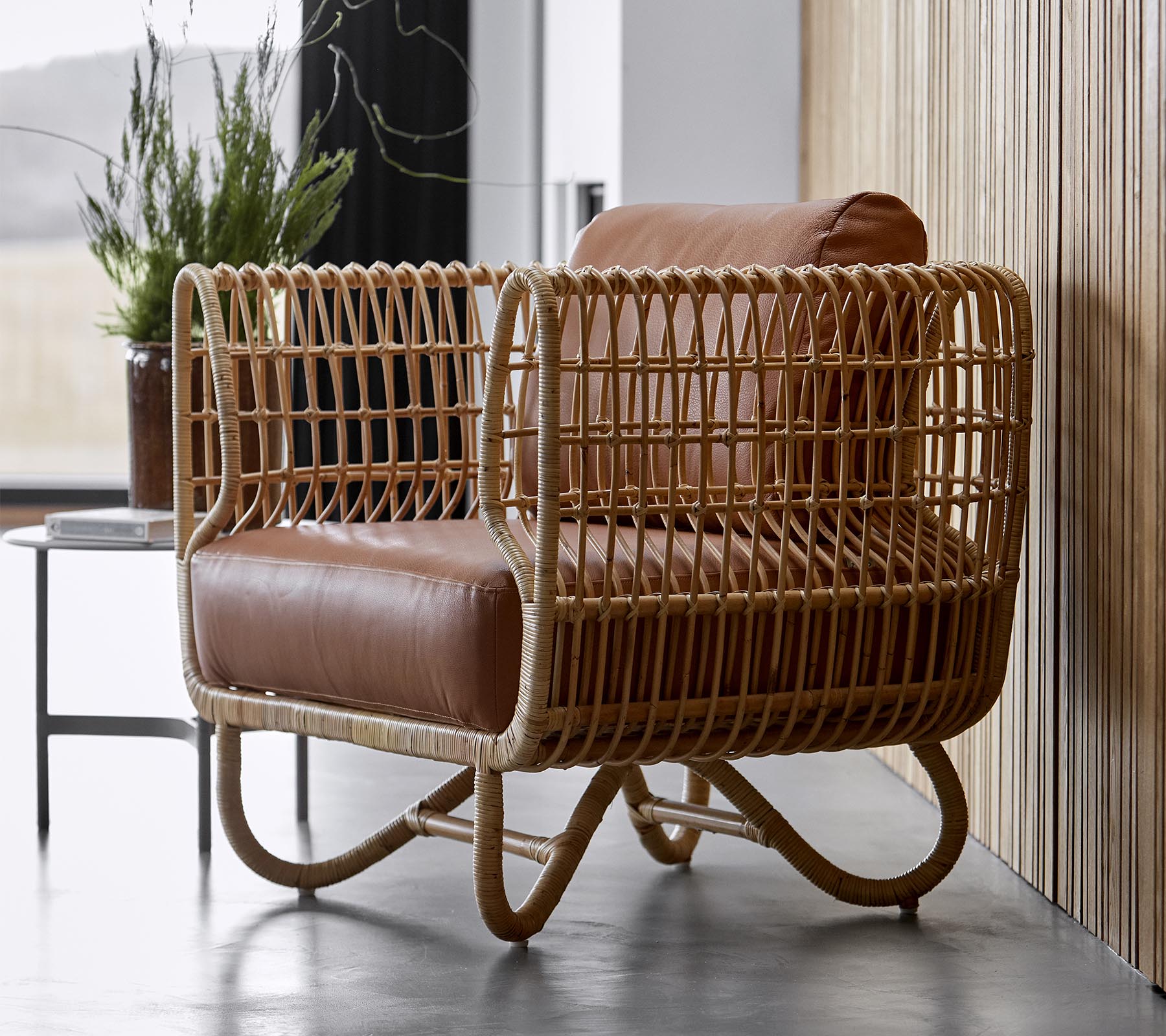 Premium Nest Lounge Chair - Modern Comfort for Living Room, Bedroom & Office - Ergonomic Design for Relaxation & Style