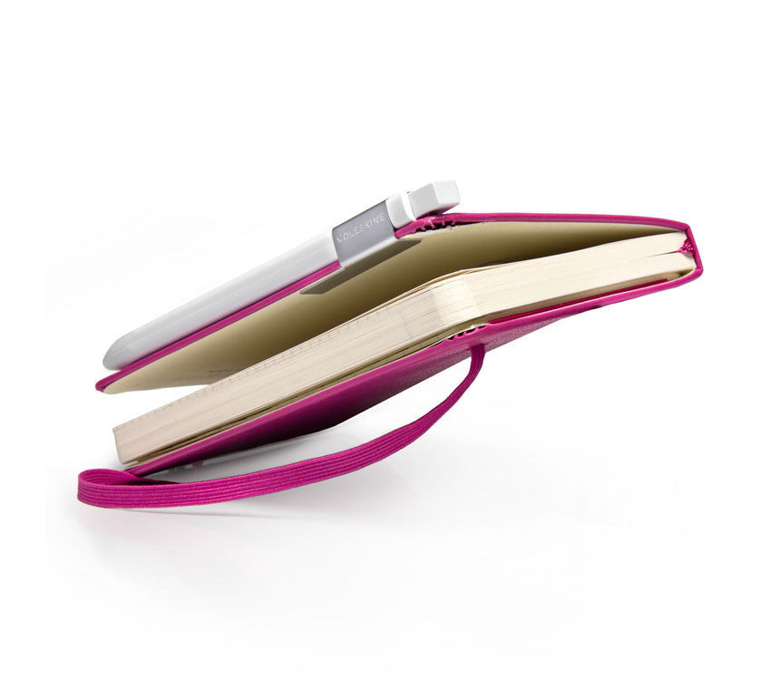 Moleskine Classic Click Ball Pen 0.5mm - Fine Point Retractable Pen for Smooth Writing - Perfect for Journaling, Note Taking & Office Use