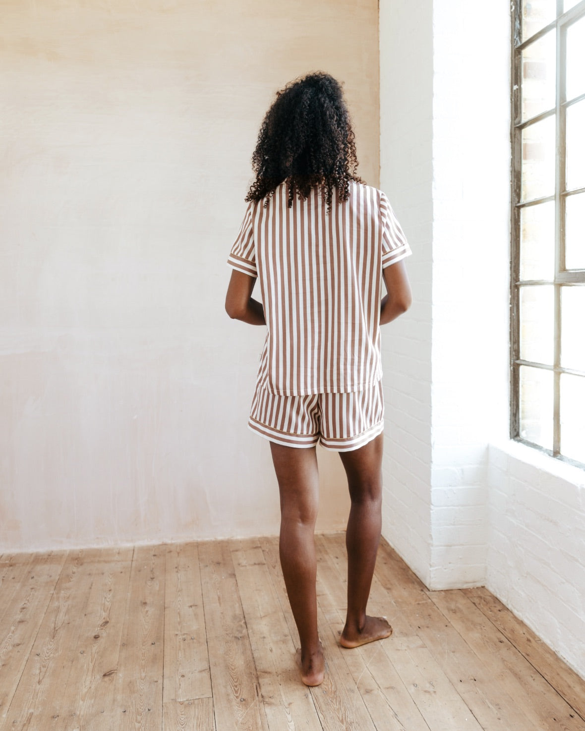 Organic Cotton Sateen Stripe Short Pajama Set for Women - Soft & Breathable Sleepwear - Brown - Perfect for Summer Nights & Lounge Wear