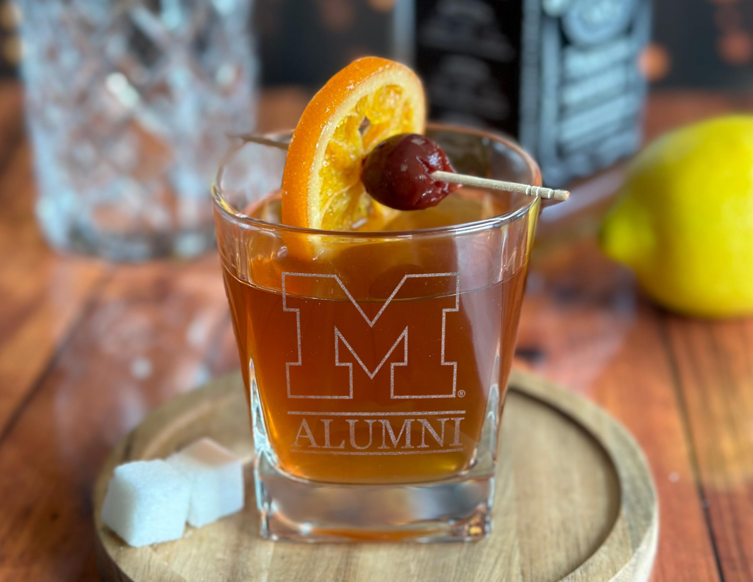 Officially Licensed Bowling Green Falcons Custom College Etched 8oz Glass Tumbler - Perfect for Alumni Gifts, Game Day Drinks & College Memorabilia Collection