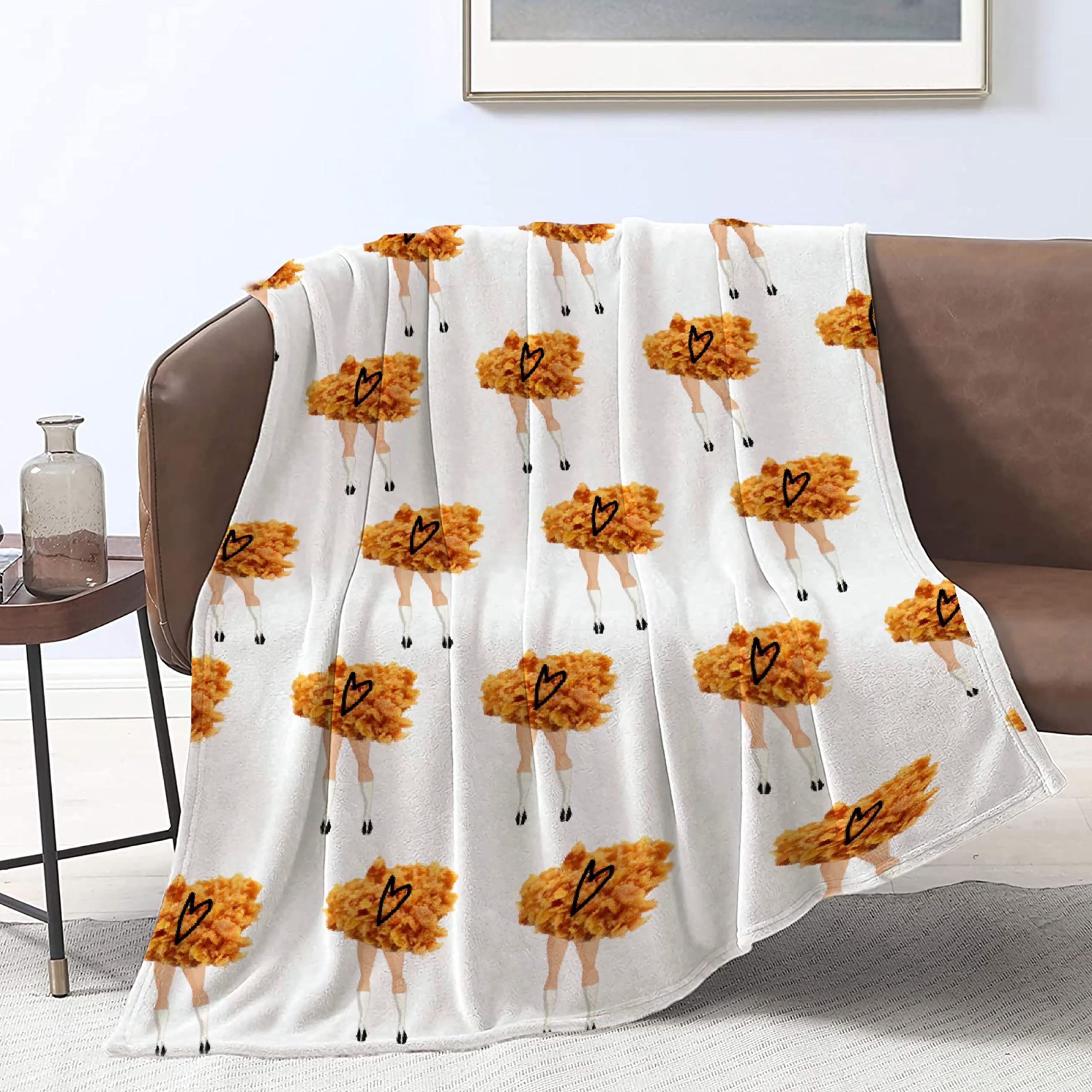 Crispy Fried Chicken Nugget Throw Blanket - Ultra Soft Flannel Fleece Blanket for Gifts | Plush Lightweight Cozy Blanket for Couch, Sofa & Bed | All-Season XL 120x90 Inch Blanket for Family | Perfect for Movie Nights, Camping & Home Decor